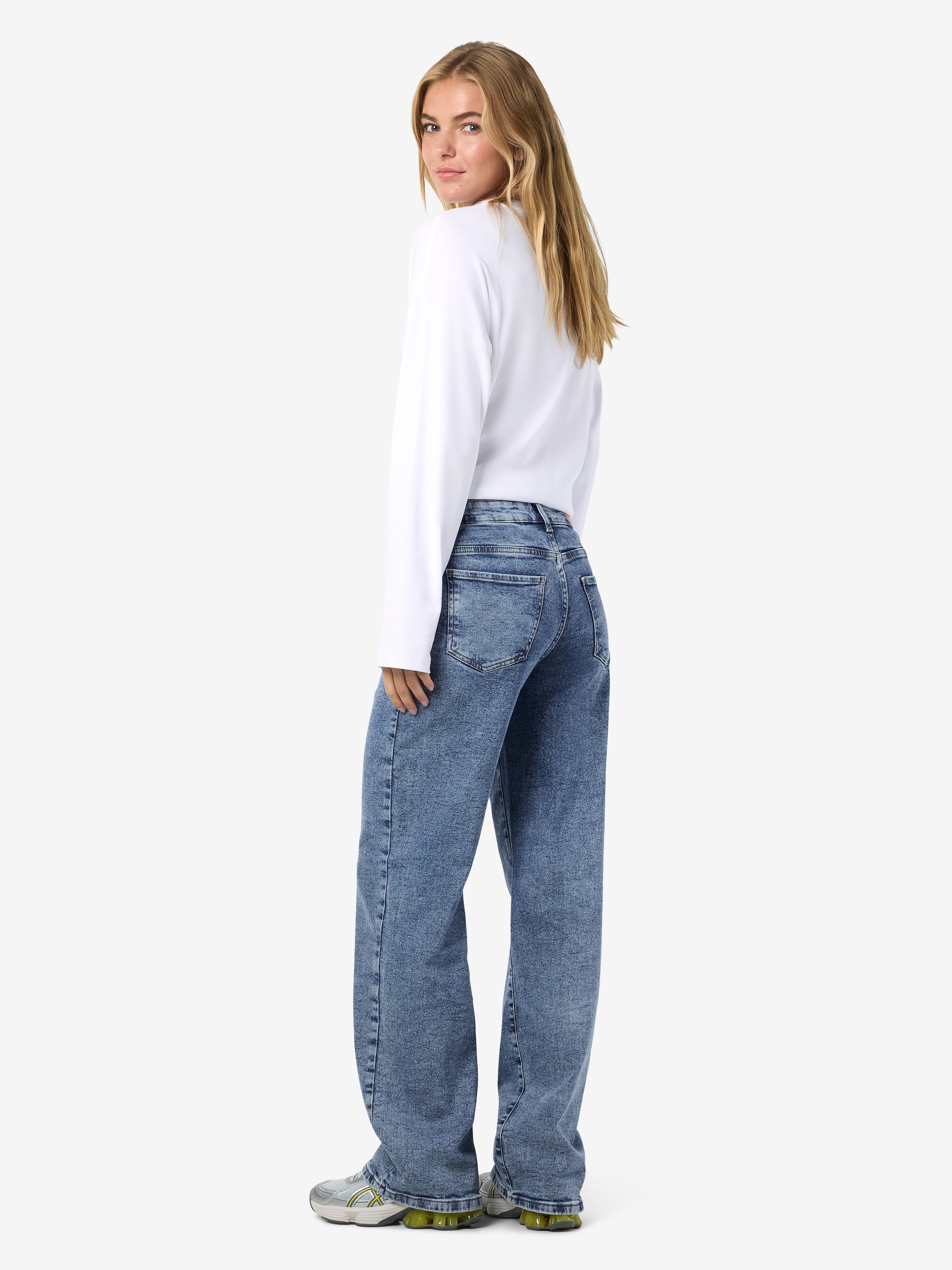 Noisy may Weite Jeans »NMYOLANDA NW WIDE JEANS AZ358MB FWD NOOS«