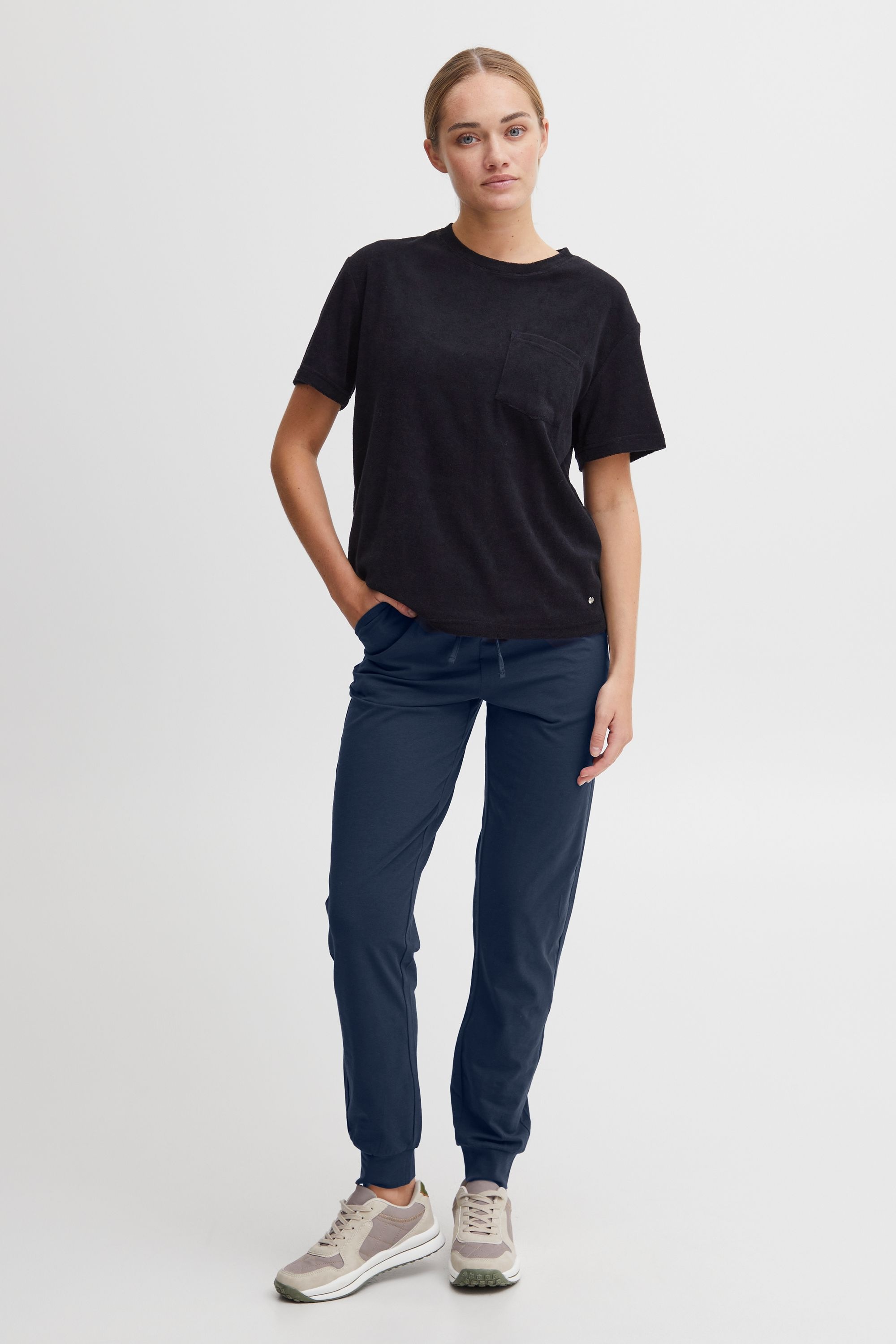 OXMO Stoffhose »Stoffhose OXOdette«