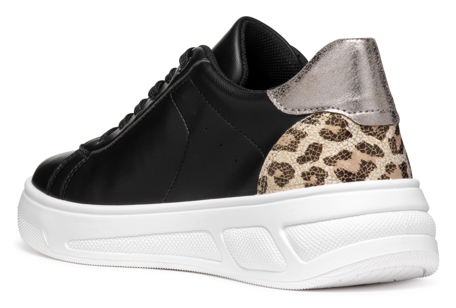 Geox Sneaker »D LJUBA A«, Chunky Sneaker, Plateau Sneaker, Freizeitschuh mit Plateausohle