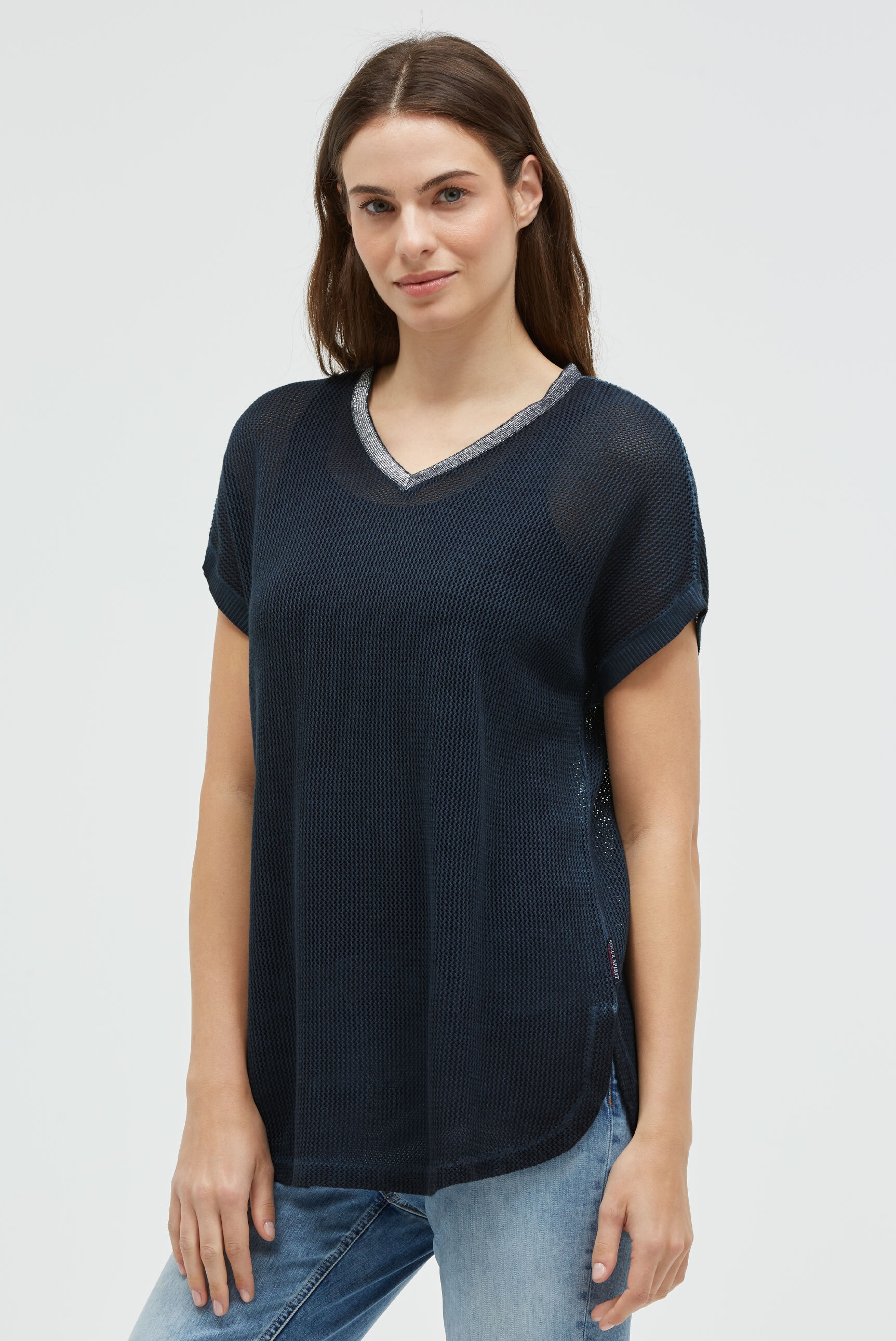 SOCCX V-Shirt mit Seitenschlitze