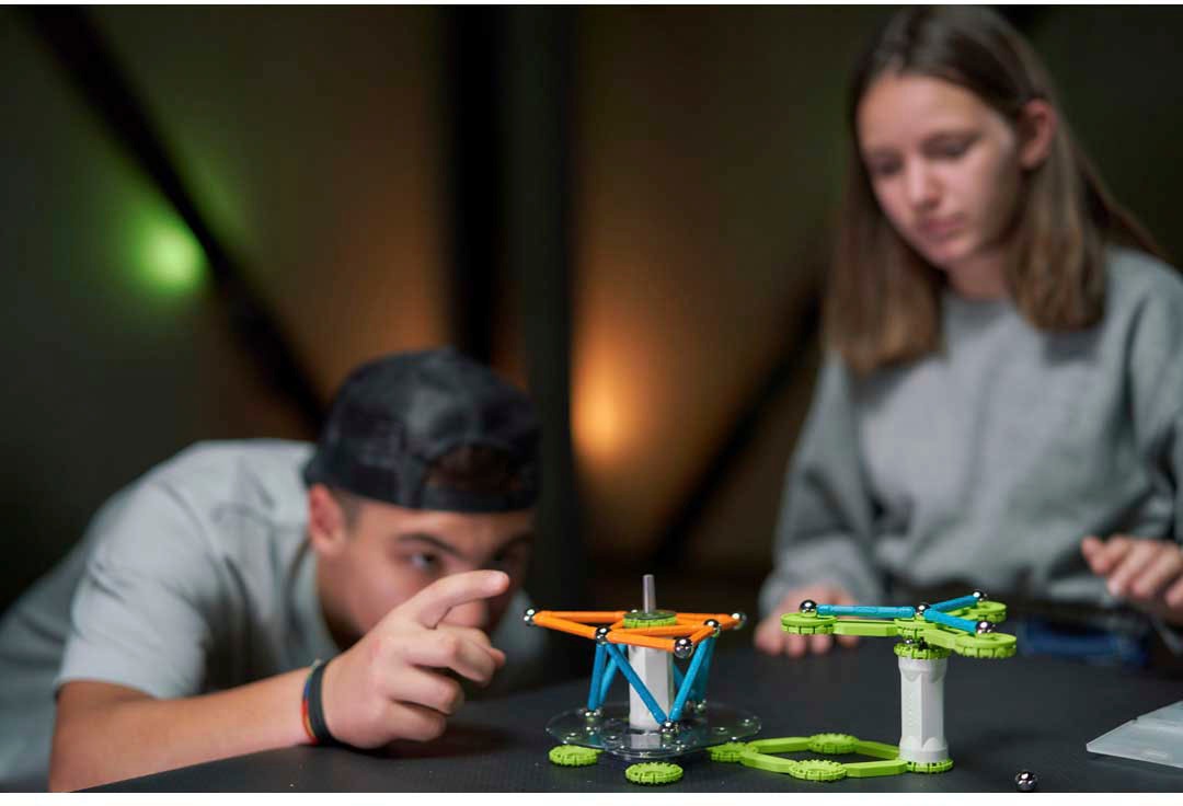 Geomag™ Magnetspielbausteine »GEOMAG™ Mechanics Motion, Recycled Magnetic Gears«, (96 St.), aus recyceltem Material