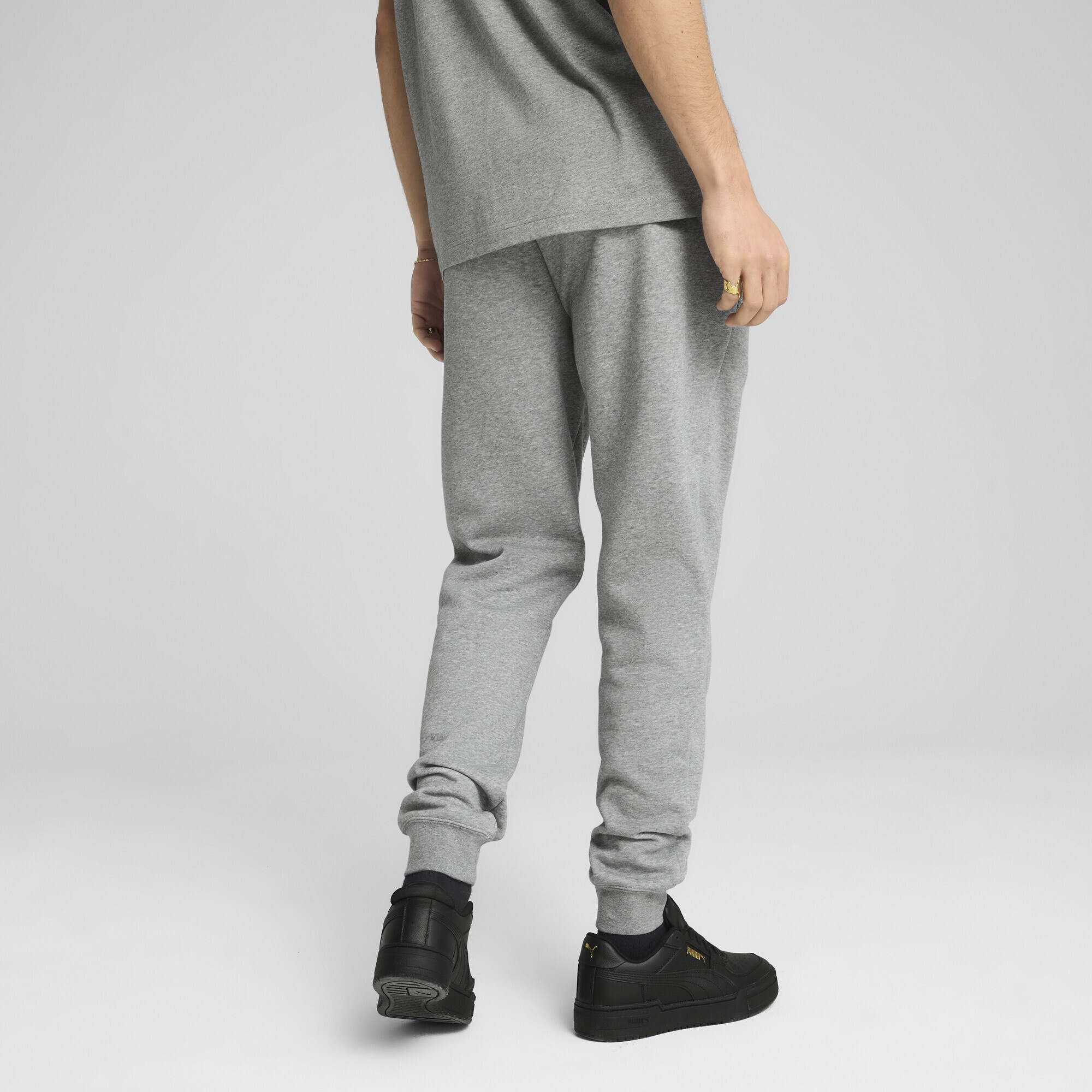 PUMA Sporthose »Essentials No. 1 Logo Slim Jogginghose Herren«