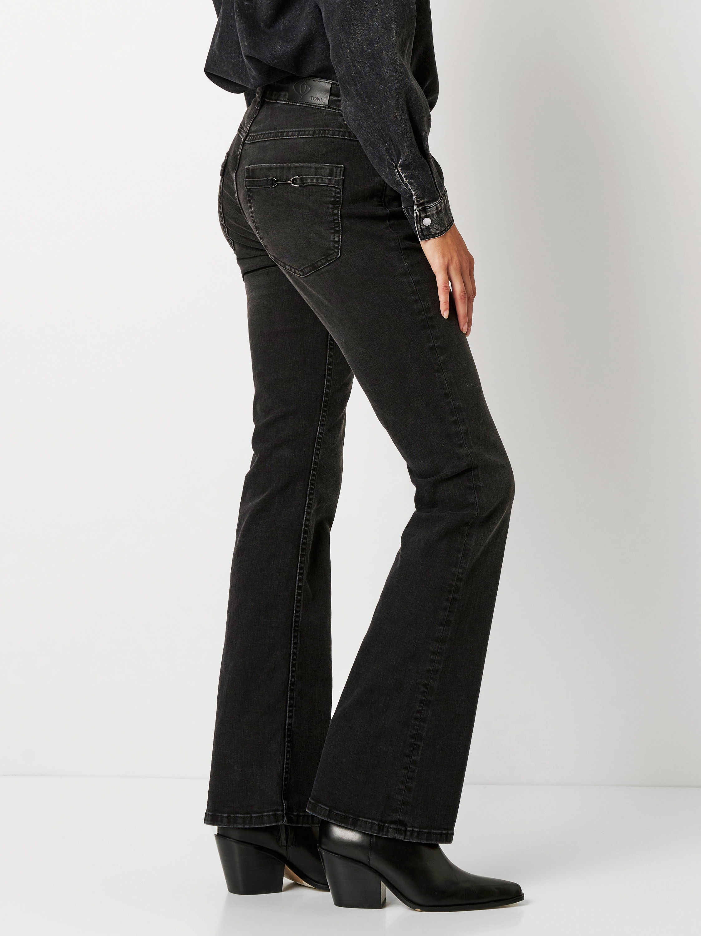 TONI Bootcut-Jeans »Perfect Shape Bootcut«, mit Shapingeffekt