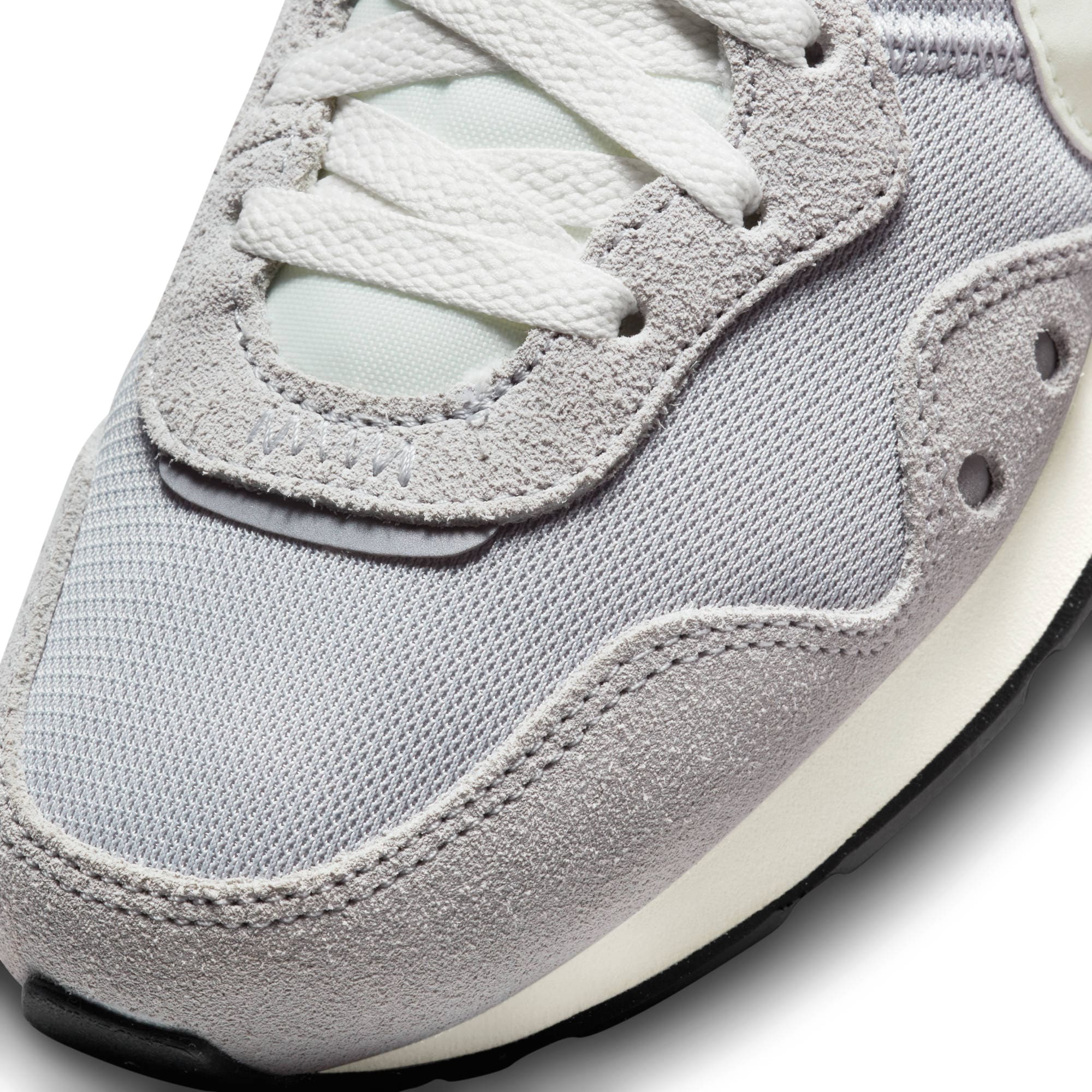 Nike Sportswear Sneaker »VENTURE RUNNER«