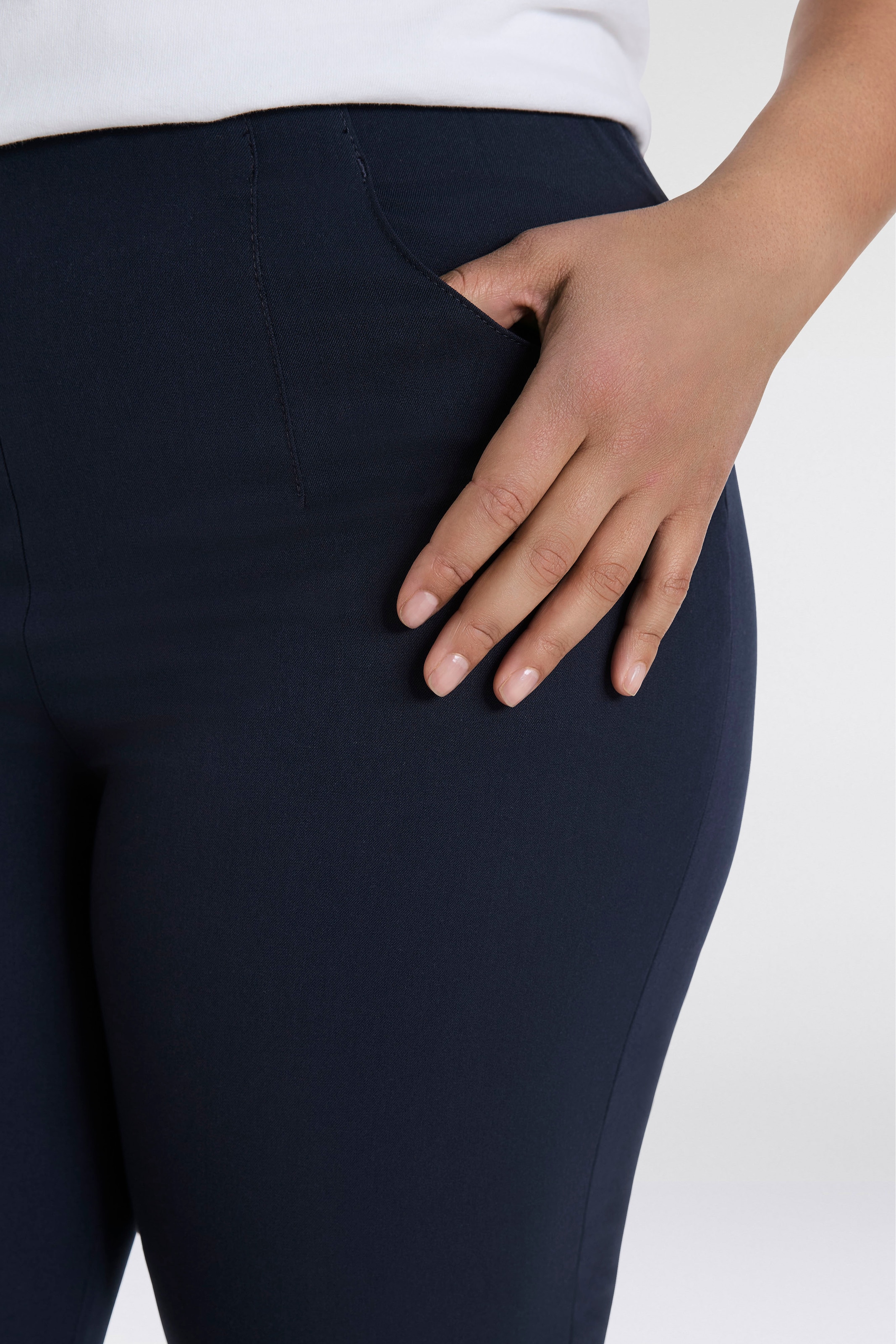 KjBRAND Schlupfhose »Schlupfhose Susie in Bi-Stretch, Kammgarnoptik«, ideal für kräftige Oberschenkel