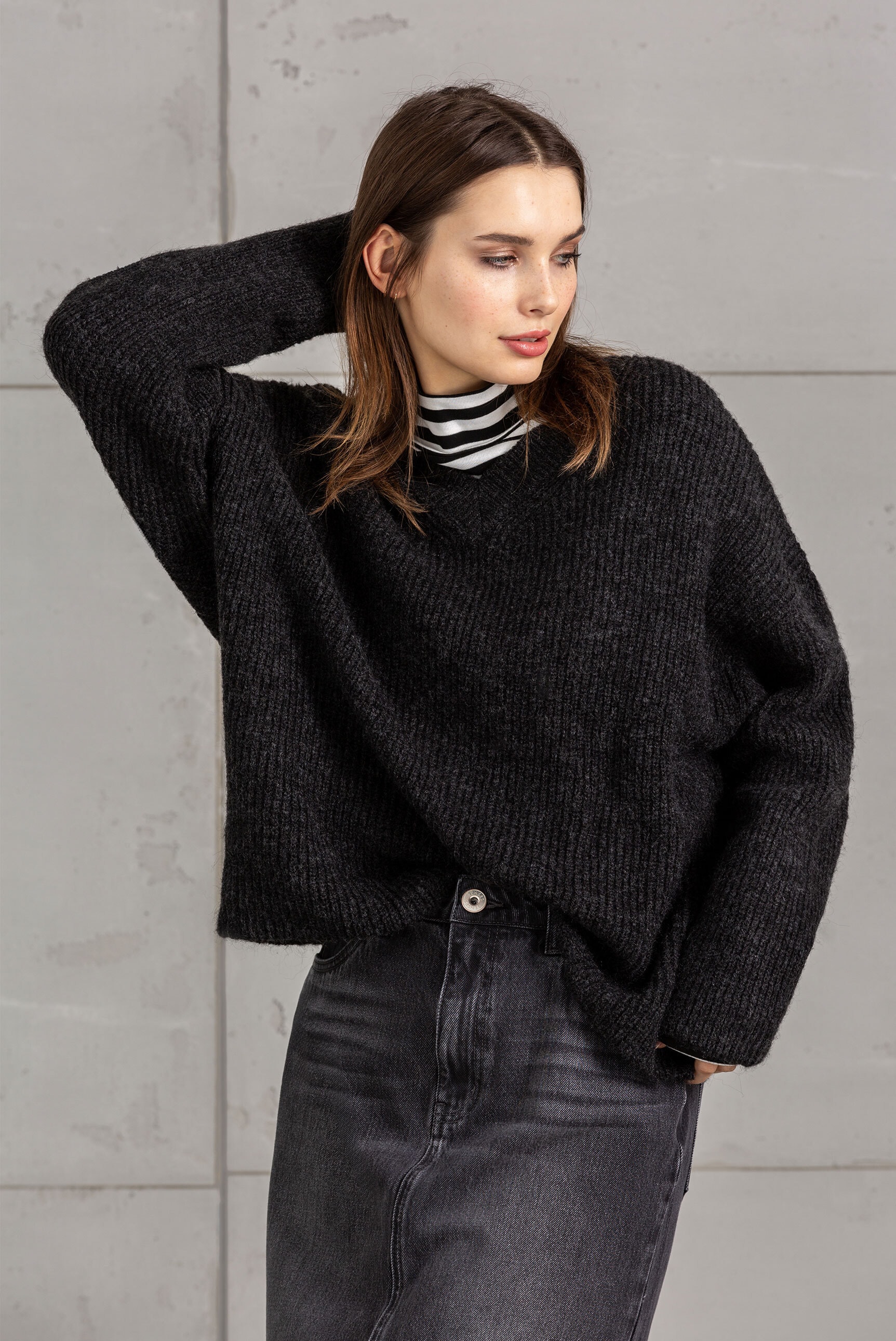 SENSES.THE LABEL mit V-Ausschnitt