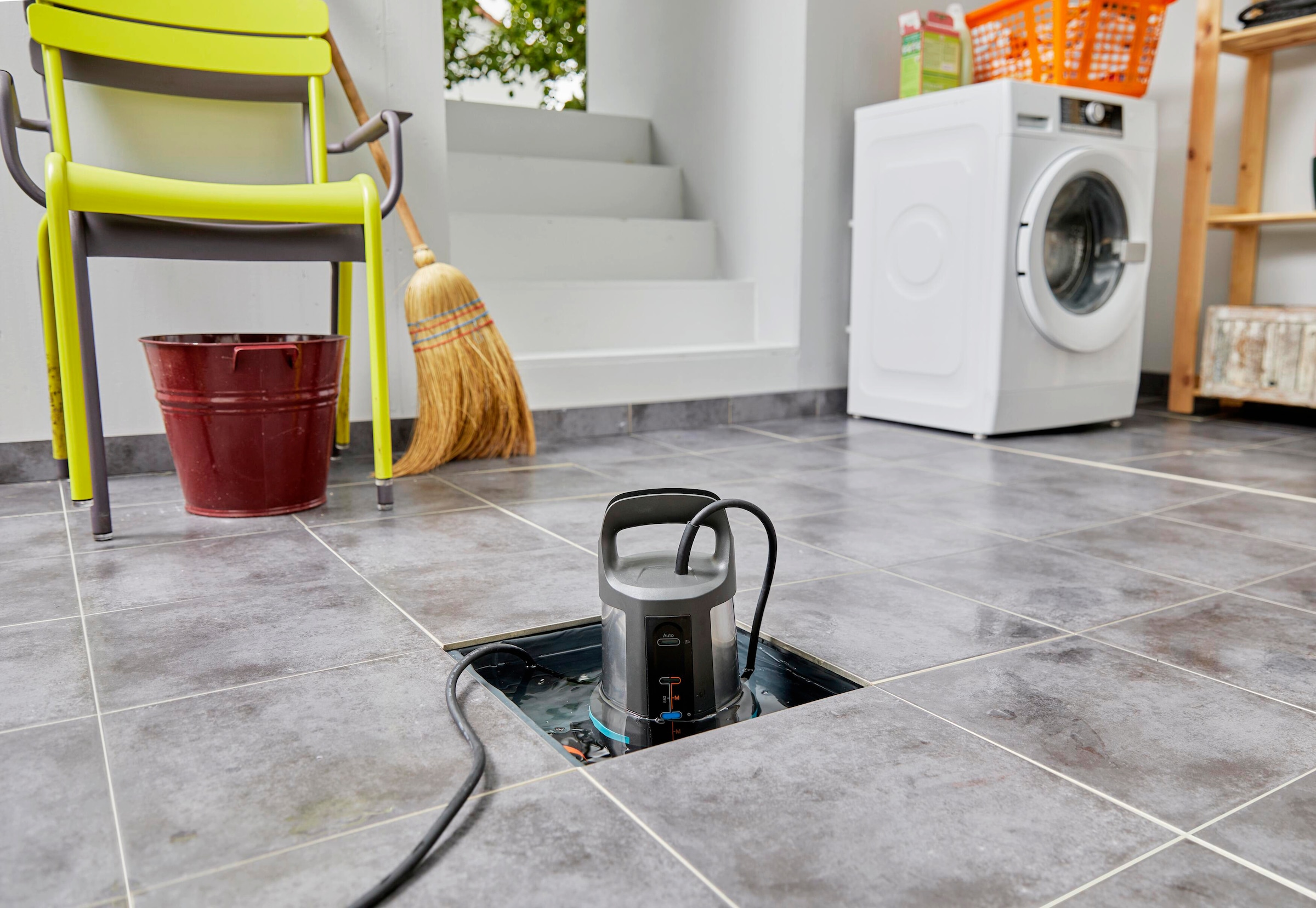 GARDENA Klarwasserpumpe »Tauchpumpe 17000 Aquasensor, 9036-20«, 17000 l/h max. Fördermenge
