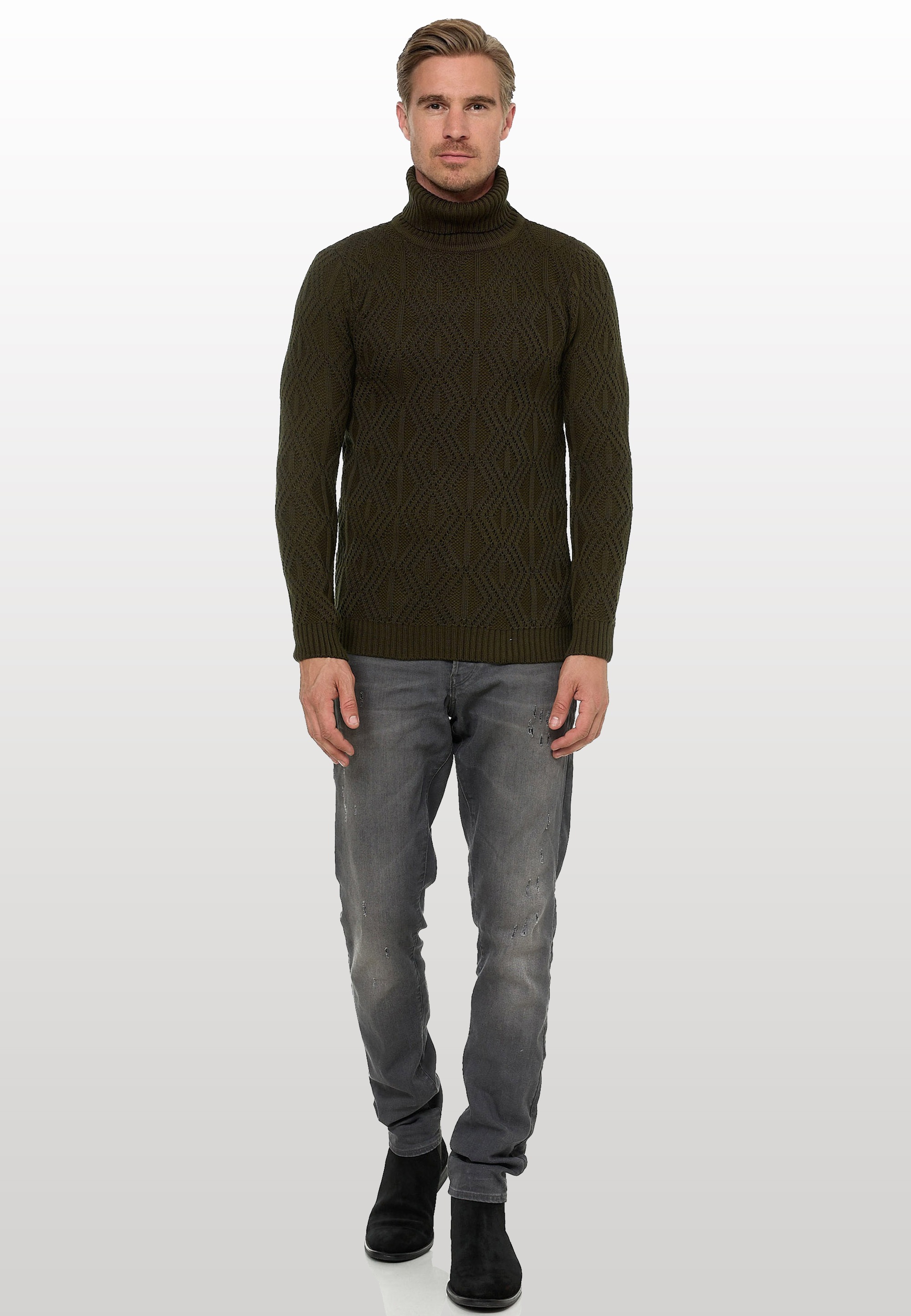 Rusty Neal Rollkragenpullover, in modischem Design