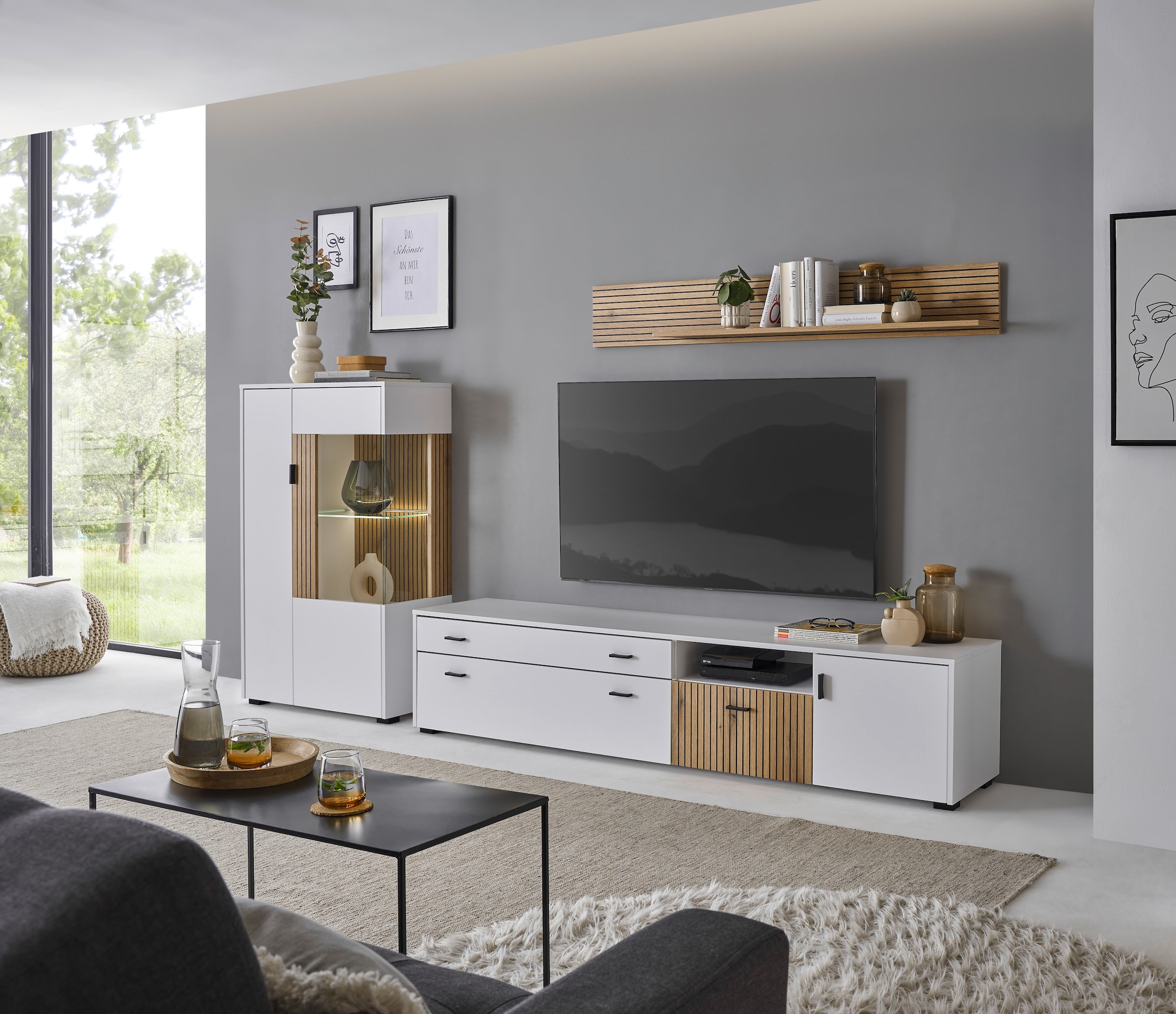INOSIGN Wohnwand »HUDSON«, (Set, 3 St.), mit moderner Rillenoptik, Griffe aus Metall (Schwarz), Breite 285 cm