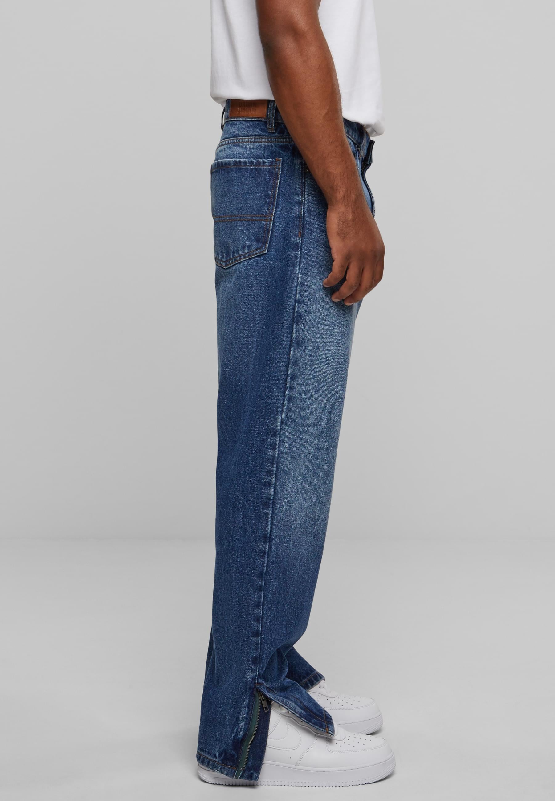 URBAN CLASSICS Bequeme Jeans »Urban Classics Herren Heavy Ounce Straight Fit Zipped Jeans«