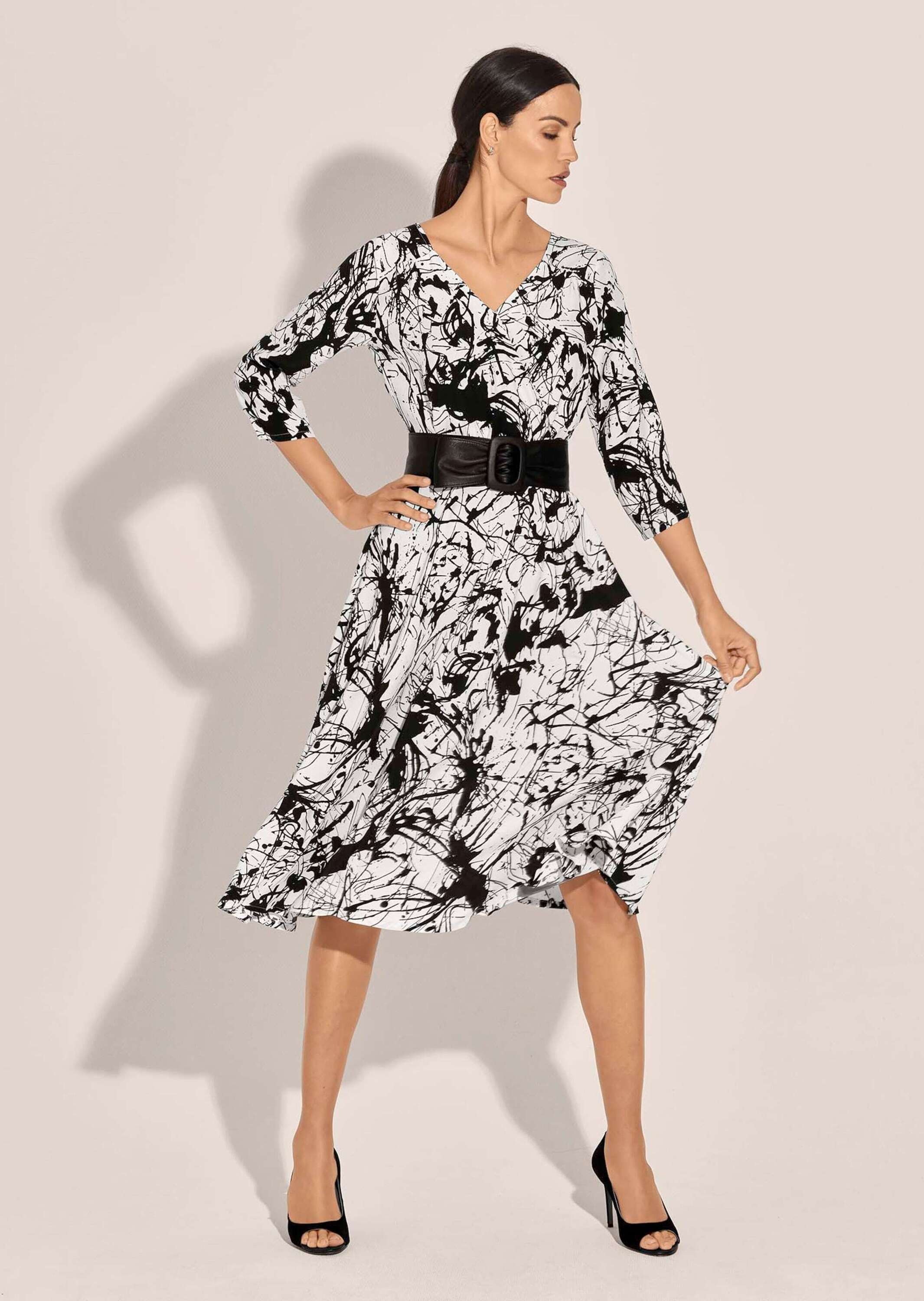 MADELEINE Midikleid "Kleid Kleid mit Unikat-Druck" günstig online kaufen