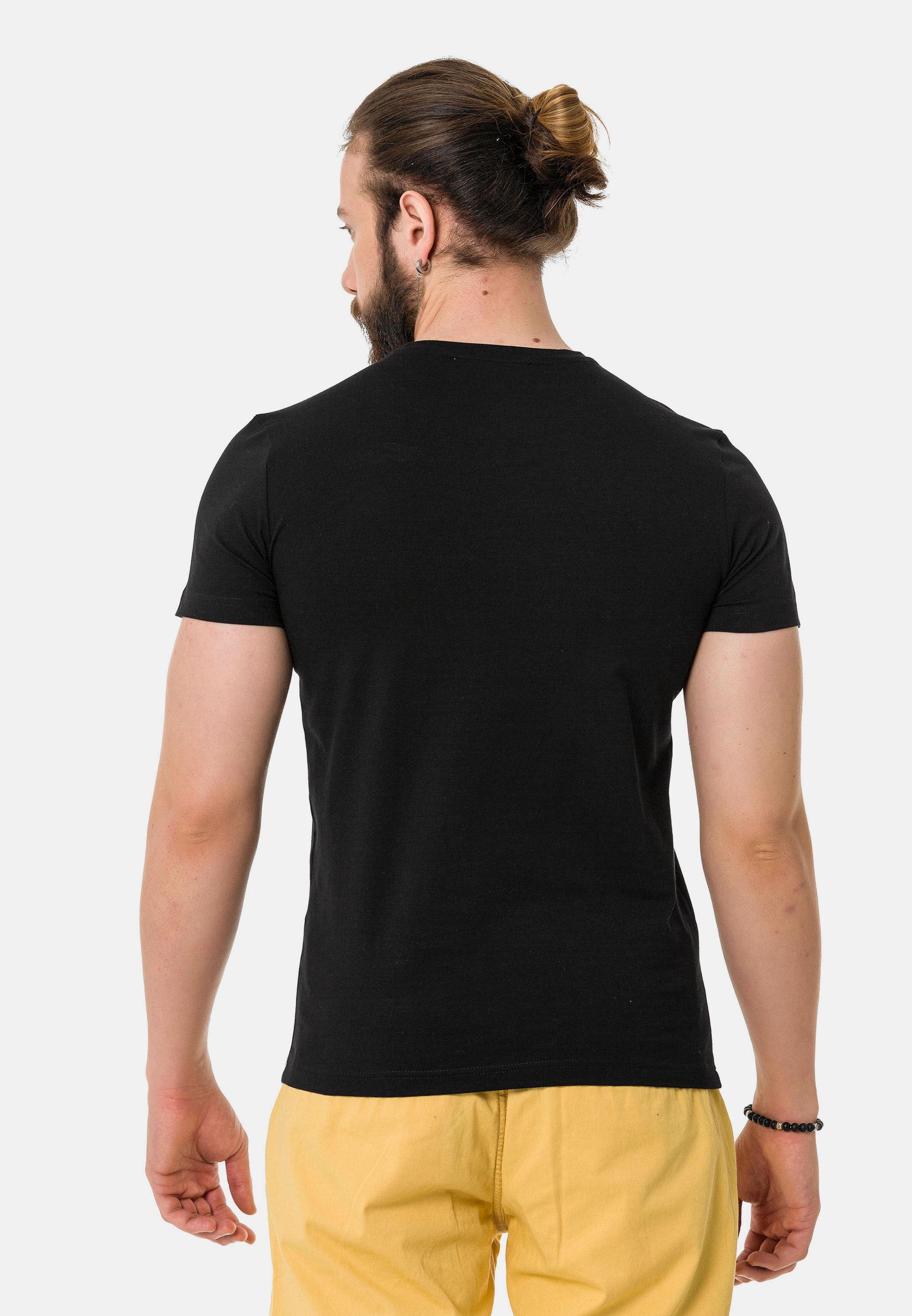 Cipo & Baxx T-Shirt »T-Shirt«, mit Rundhalsausschnitt