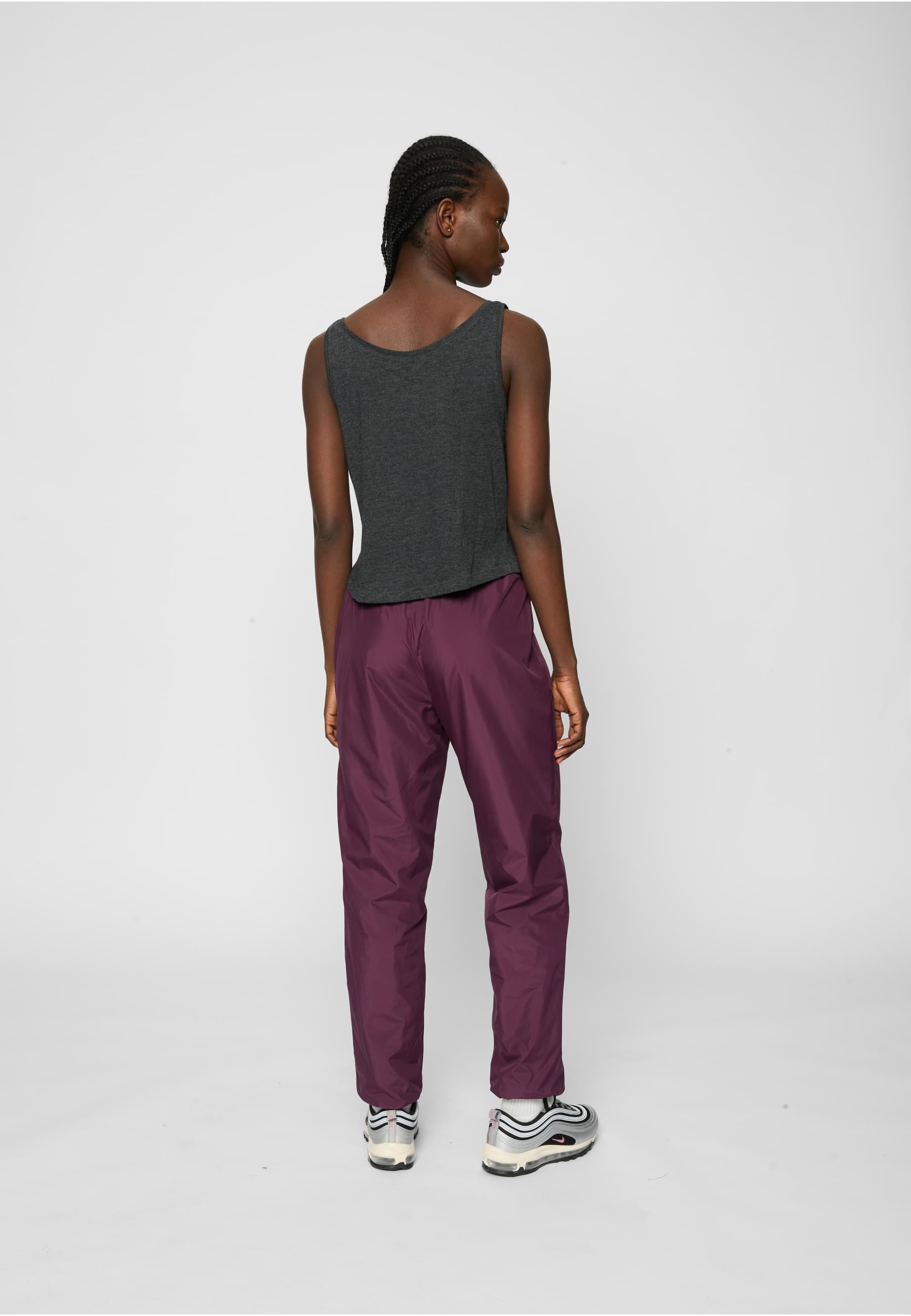 MisterTee Muskelshirt »MisterTee Damen Ladies Kicks Love EMB Tank«, (1 tlg.)