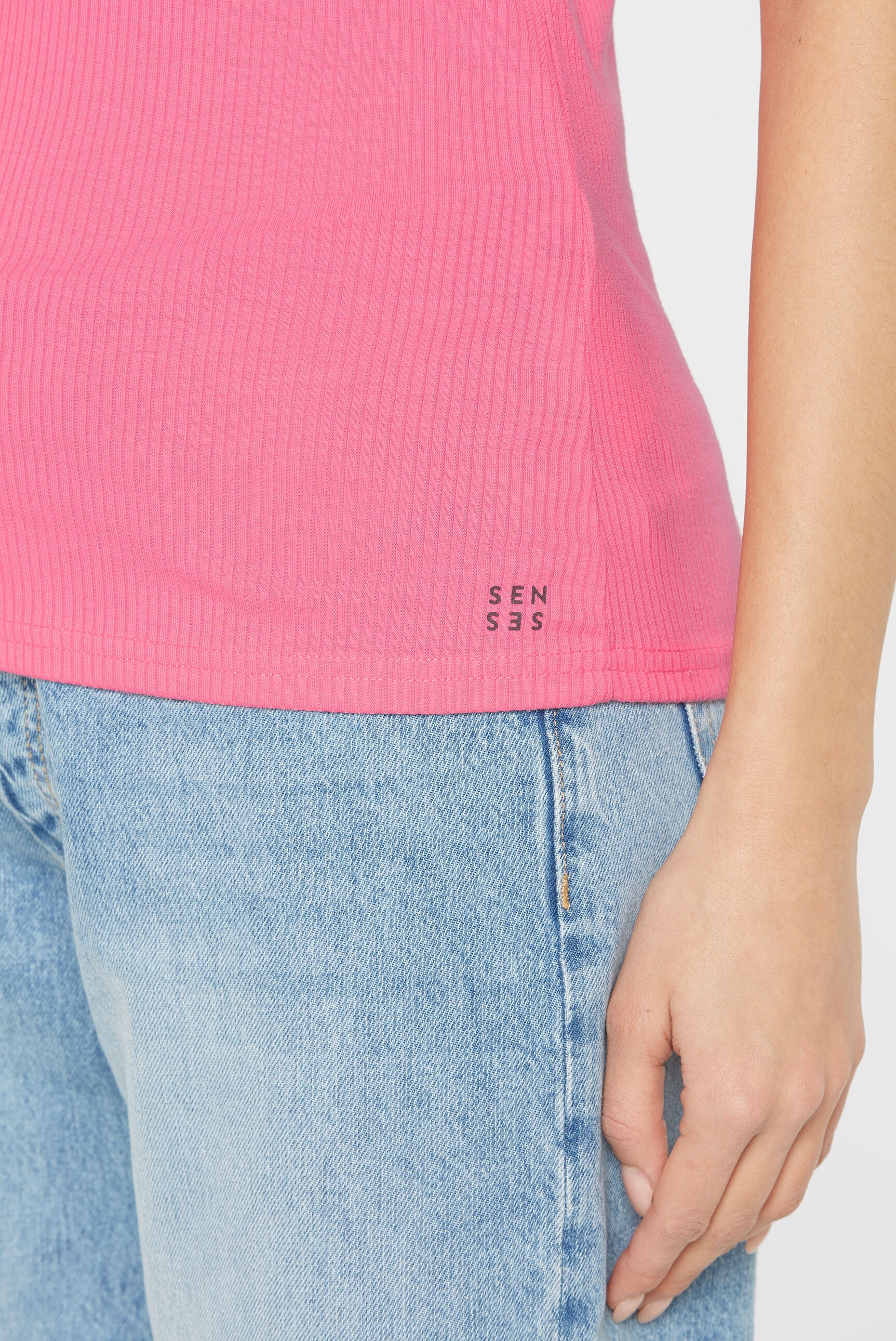 SENSES.THE LABEL Rundhalsshirt, mit Elasthan-Anteil