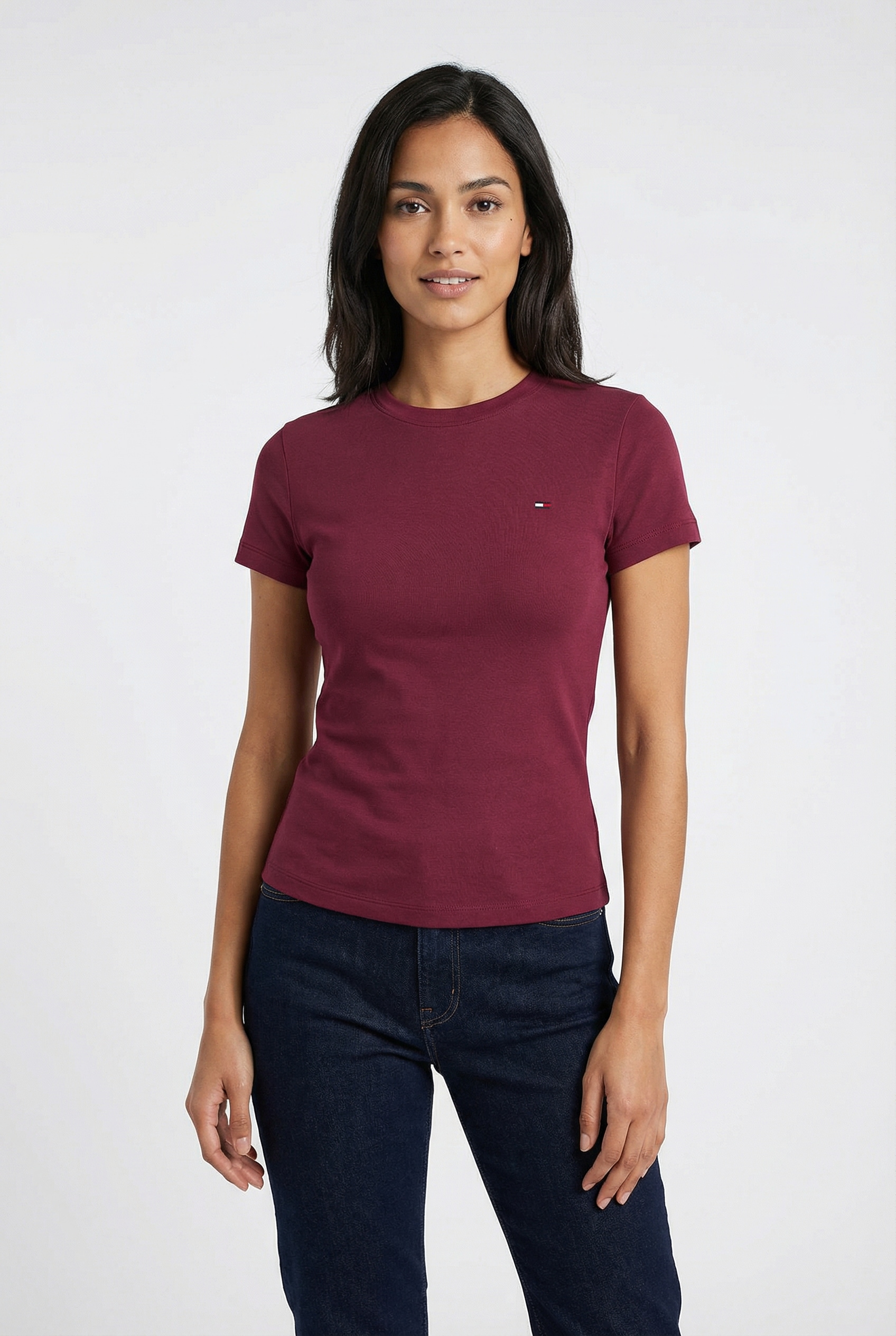 Tommy Jeans Kurzarmshirt "TJW SLIM C-NECK TEE" mit Logo-Stickerei günstig online kaufen