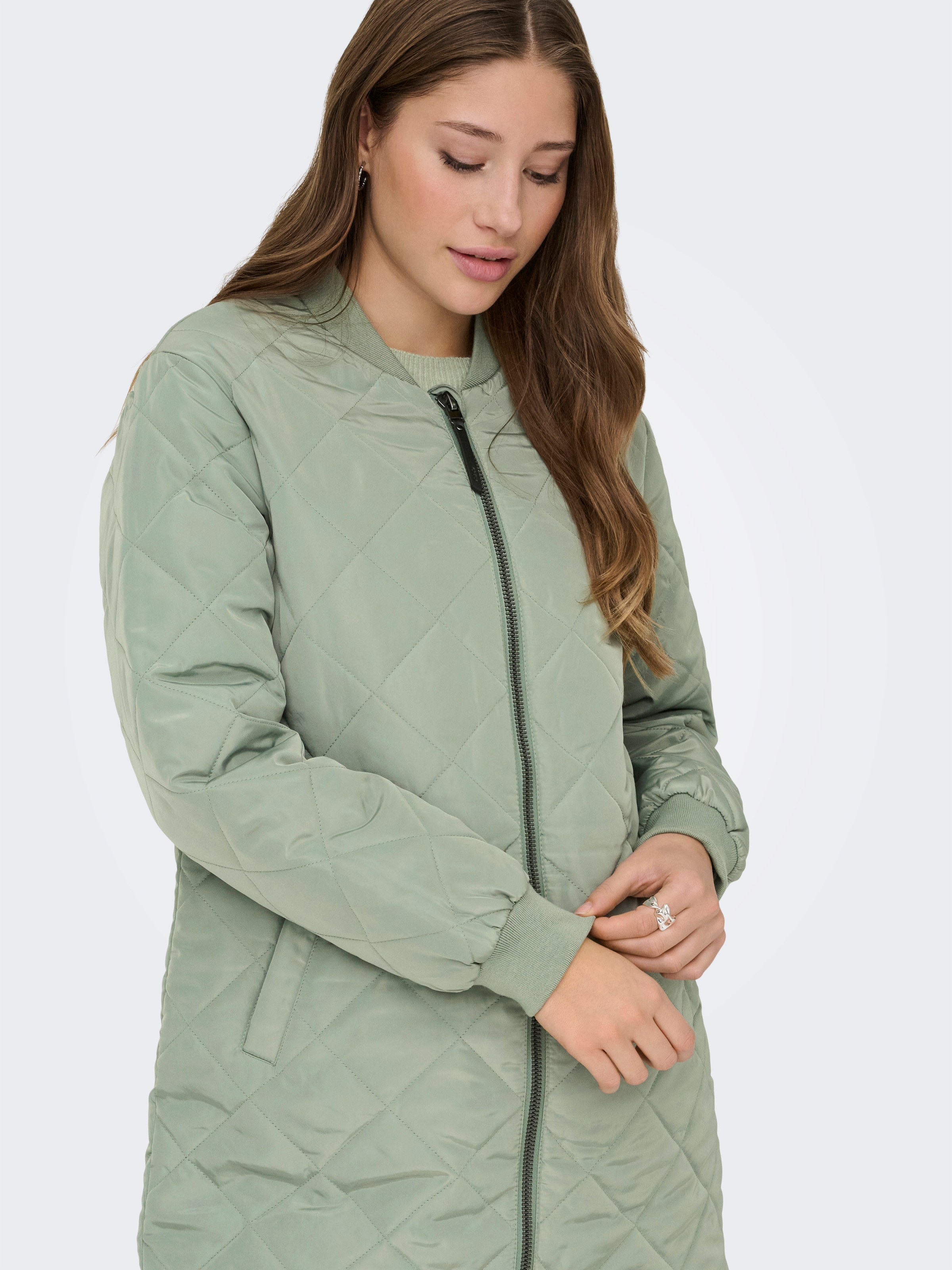 ONLY Steppmantel »ONLJESSICA QUILTED COAT ZIP CC OTW« Kunstfaser, Baseball Style