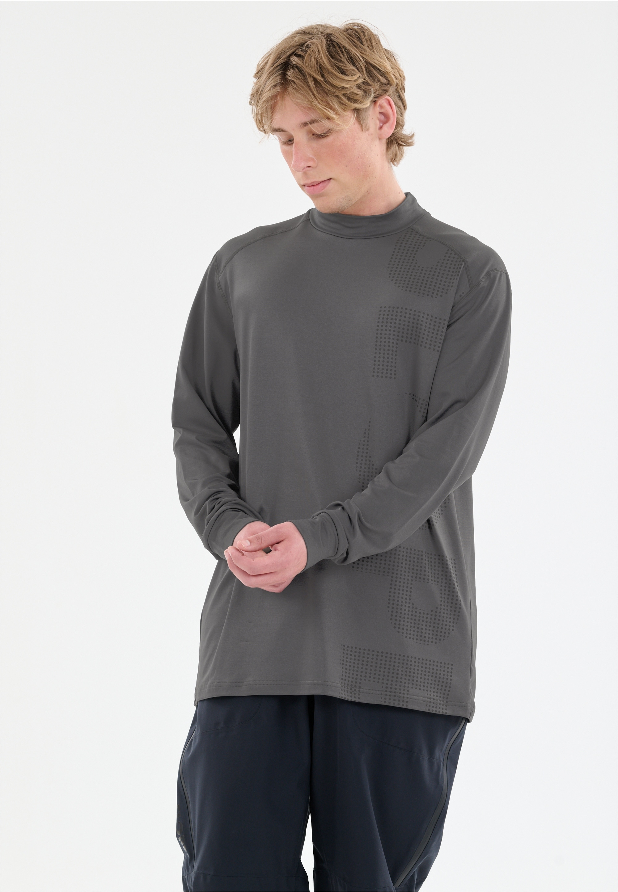 SLOPE Langarmshirt "Riggs" mit atmungsaktiver Eigenschaft günstig online kaufen
