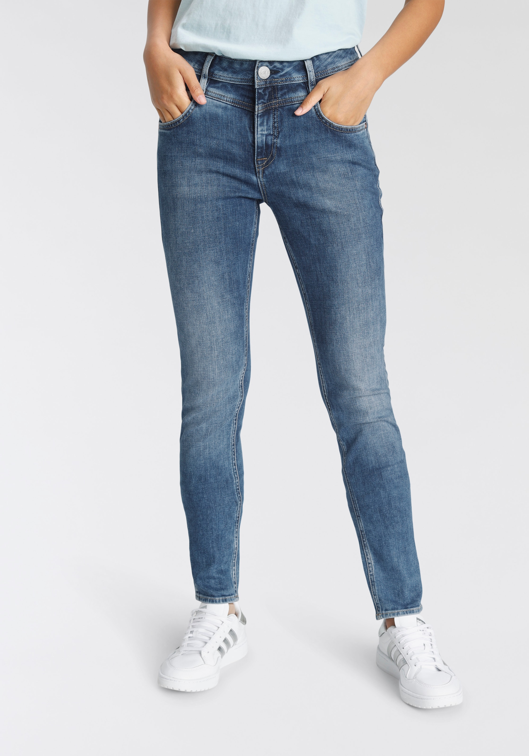 Herrlicher Slim-fit-Jeans »PEPPY SLIM POWERSTRETCH«, Normal Waist