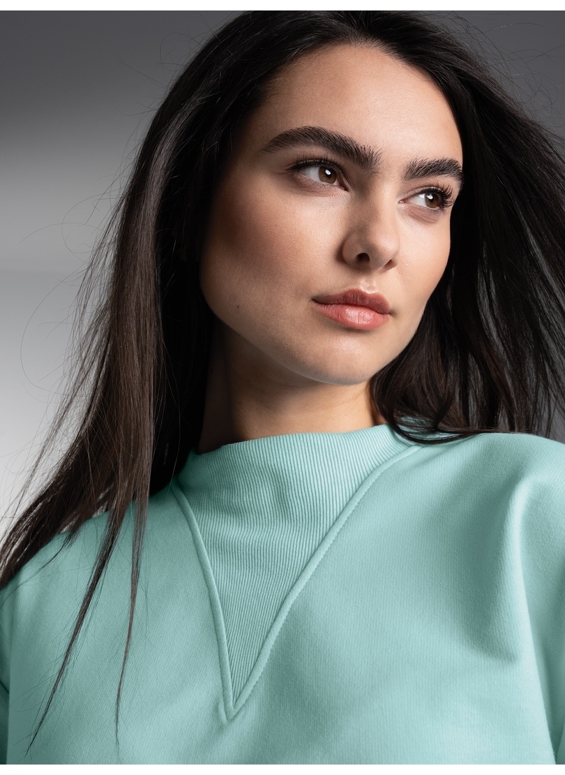 Trigema Sweatshirt »TRIGEMA Sweatshirt im modischen Oversize-Look«
