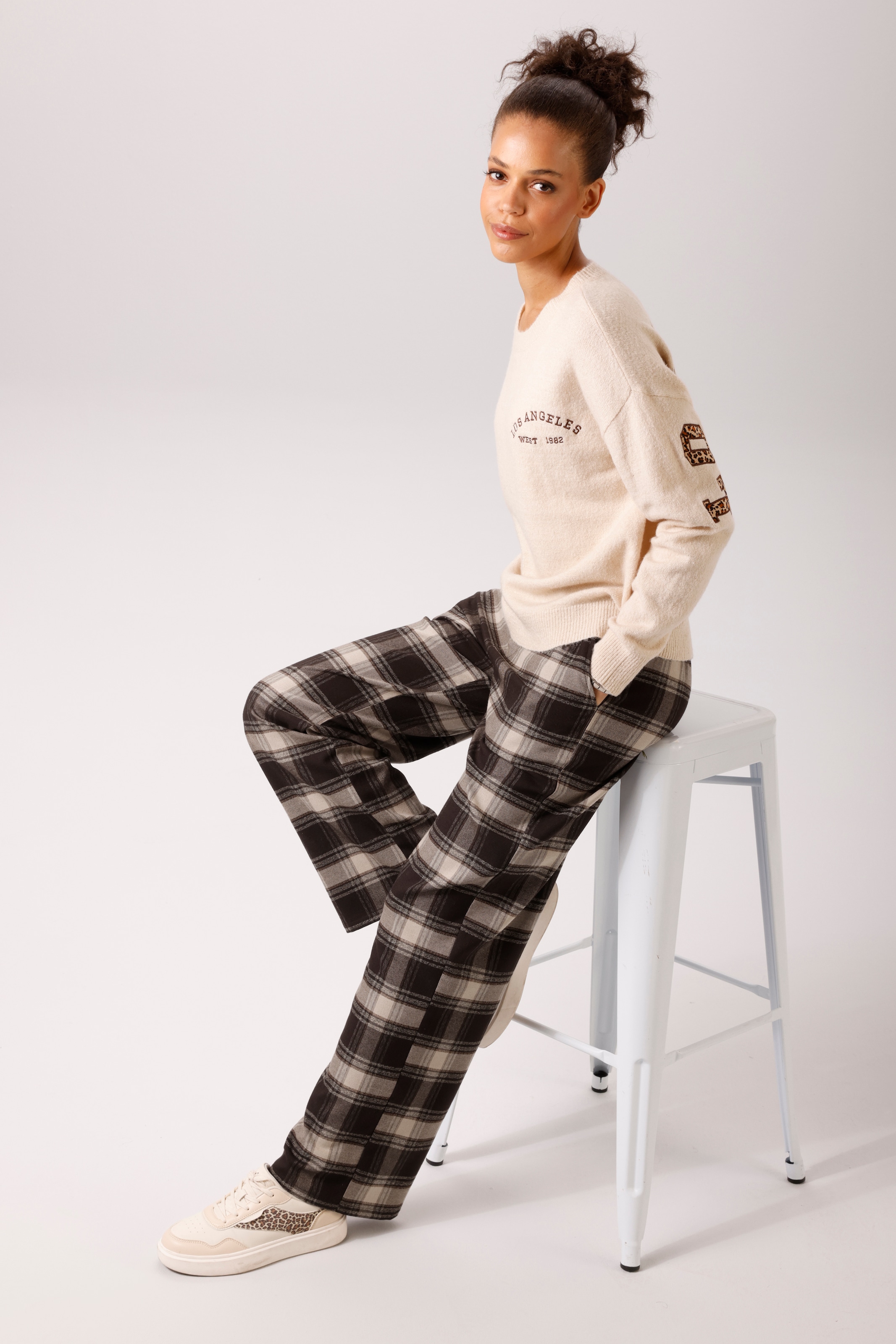 Aniston CASUAL Stoffhose  im farbharmonischen Karo-Dessin - NEUE KOLLEKTION