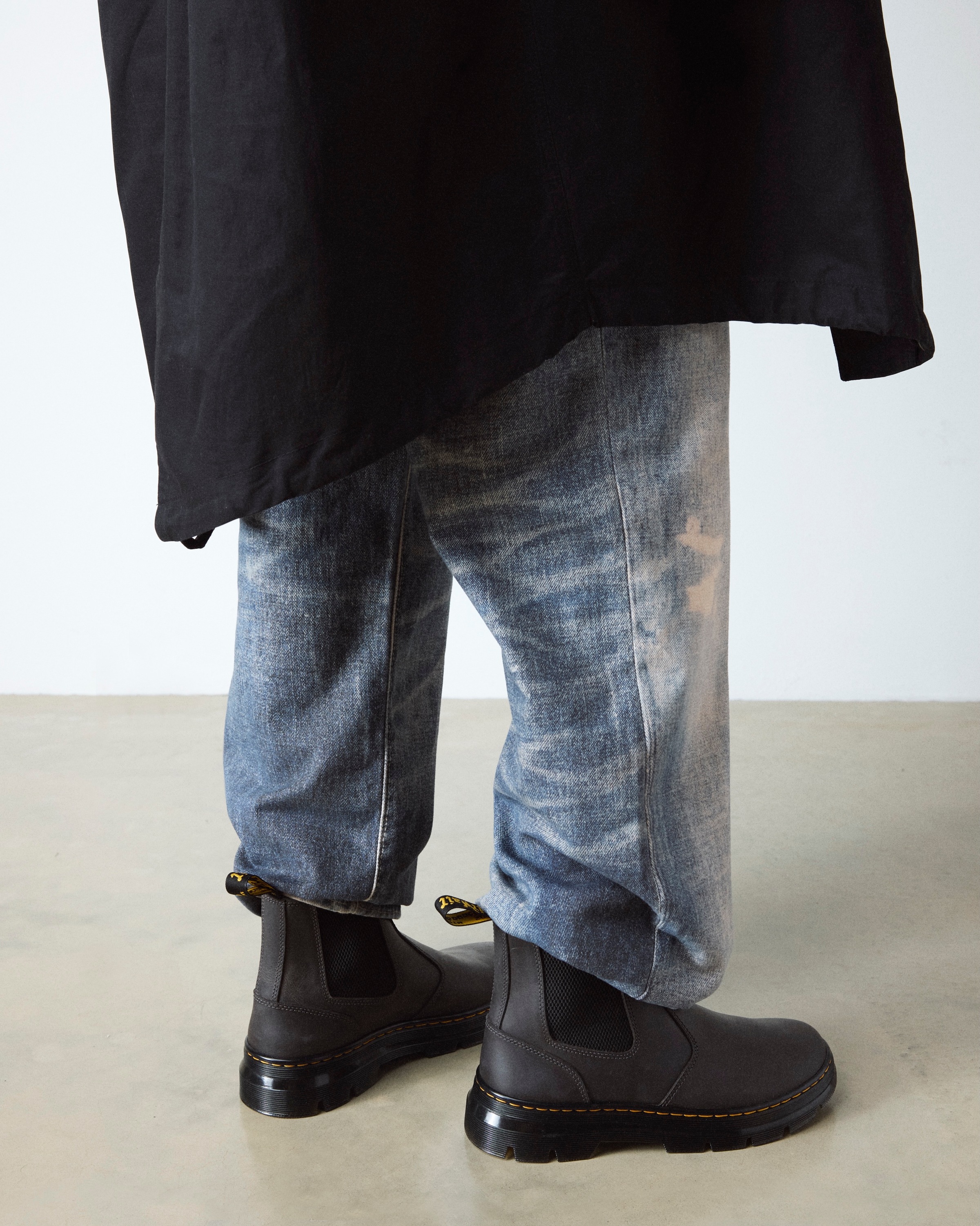 DR. MARTENS Chelseaboots "Embury", Blockabsatz, Stiefelette, Schlupfboots m günstig online kaufen