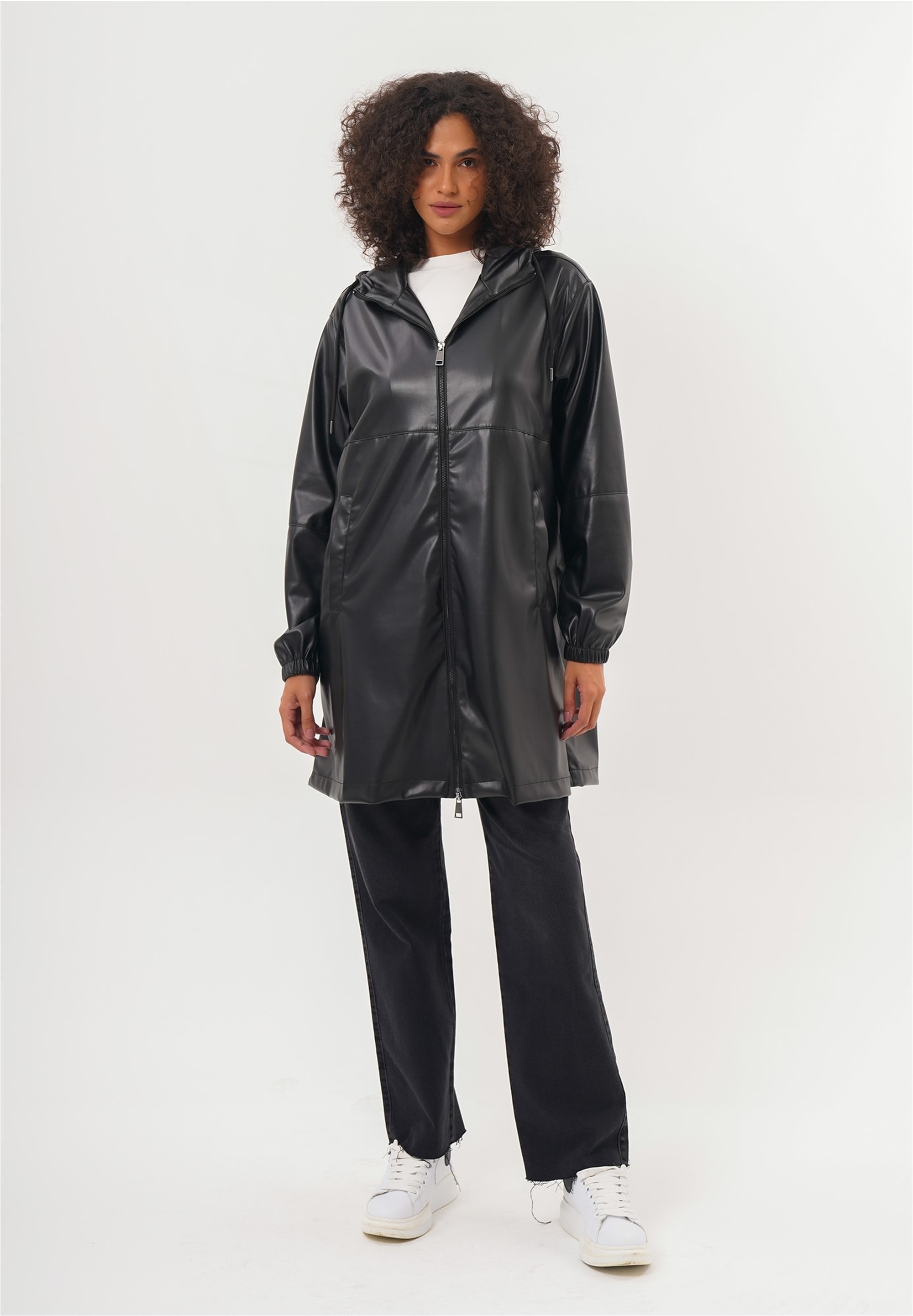 freshlions Outdoorjacke »Gillian«, (1 St.), aus stylishem Kunstleder