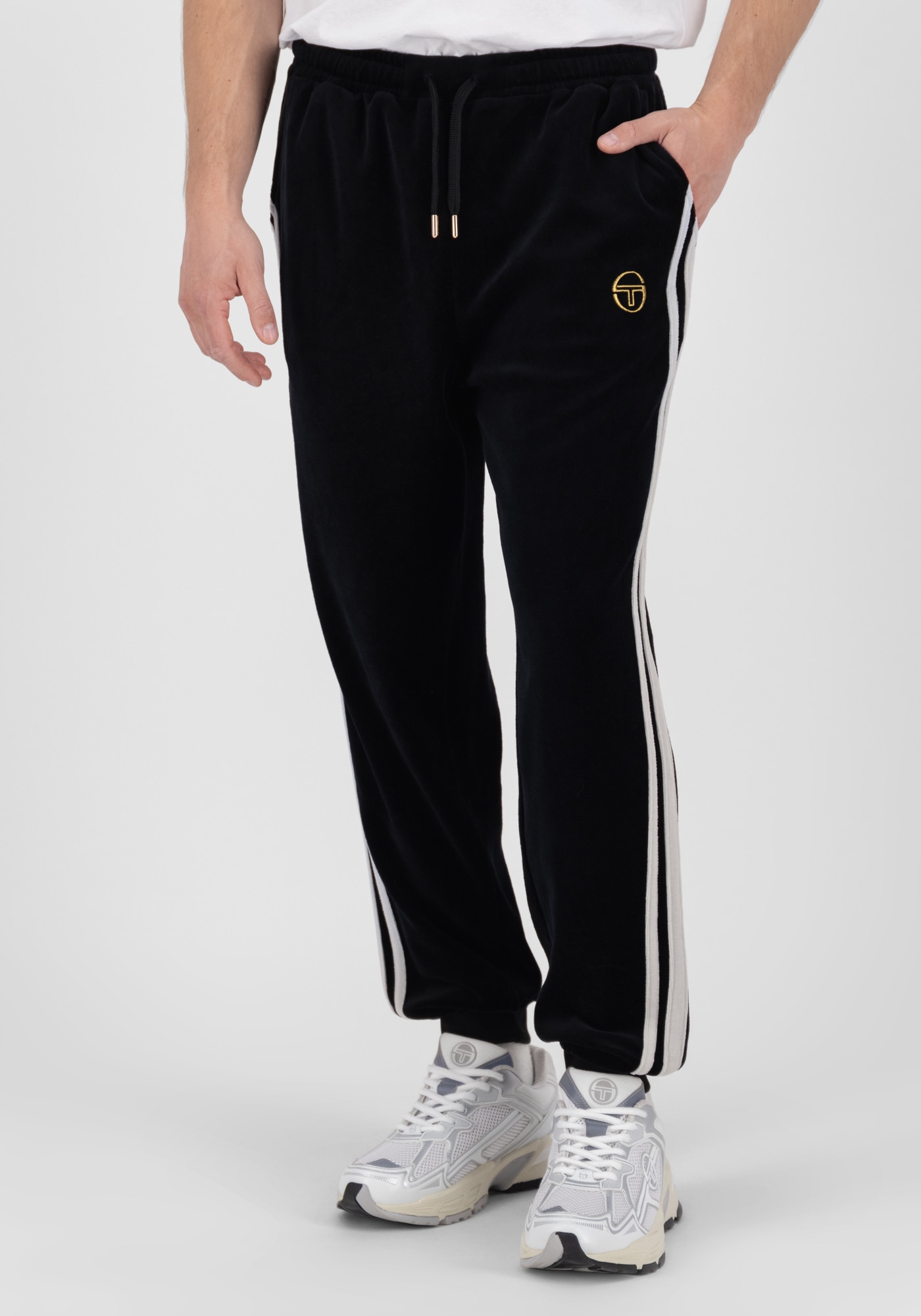 Sergio Tacchini Jogginghose »DAMARIND VELOUR TP Herren«, Trainingshose Herren, Jogginghose, Retro, Sporthose, Streetwear, Sale