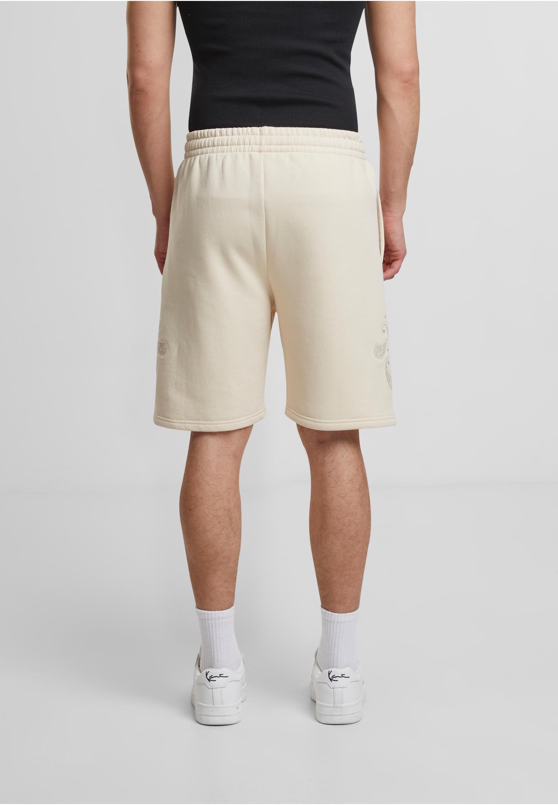Karl Kani Shorts »Karl Kani Retro Paisley Sweat Shorts«, (1 tlg.)