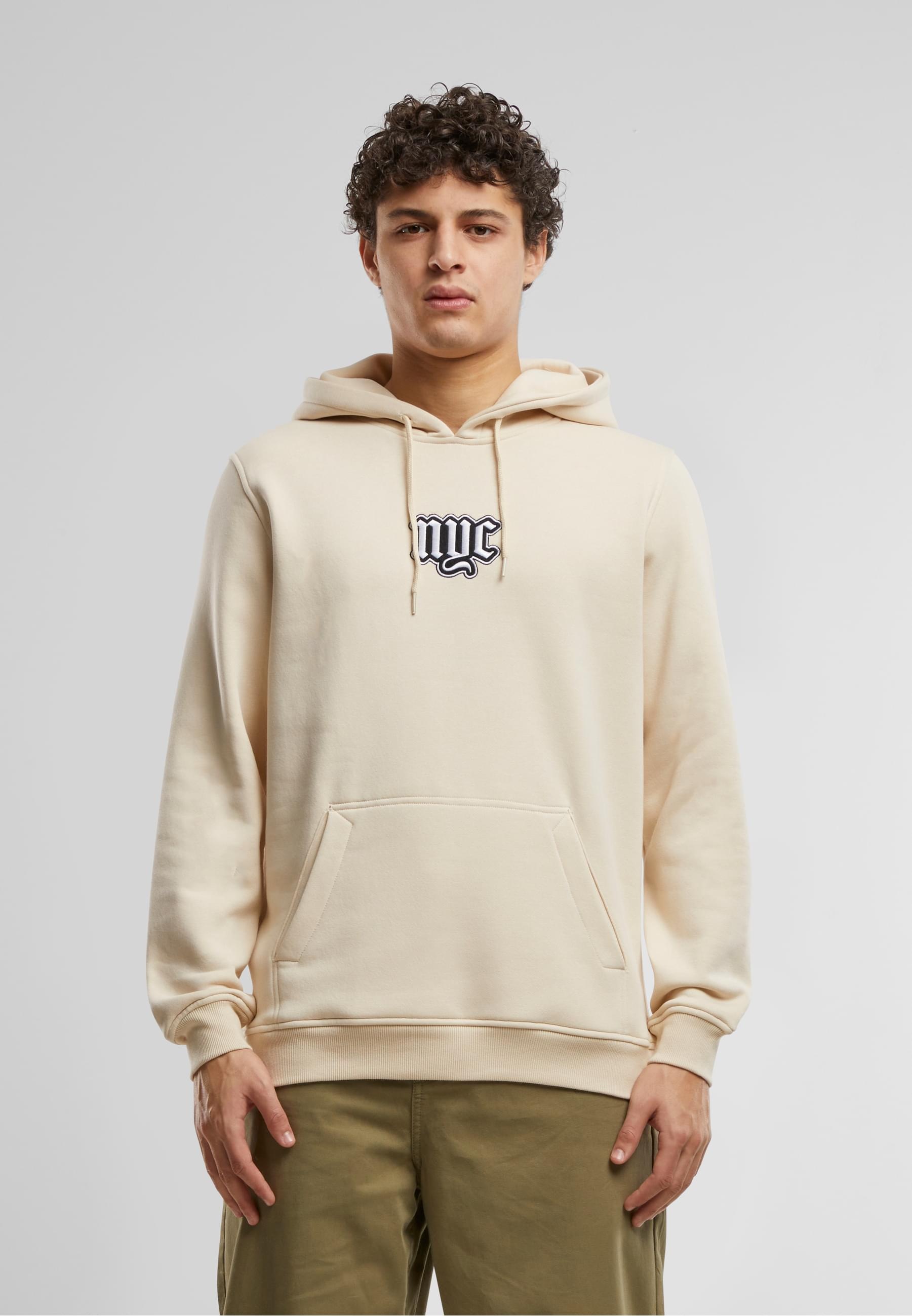 MisterTee Kapuzensweatshirt »MisterTee NYC Old English Wording Patch Hoody«, (1 tlg.)
