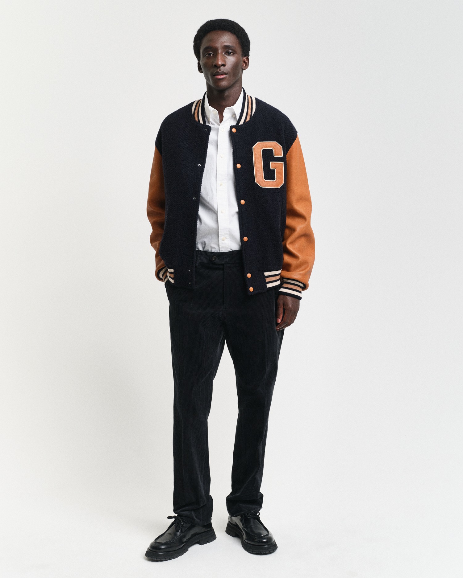 Gant Langarmhemd »Slim Fit Popeline Hemd leichte Baumwolle strapazierfähig pflegeleicht«, mit klassischer Logostickerei auf der Brust