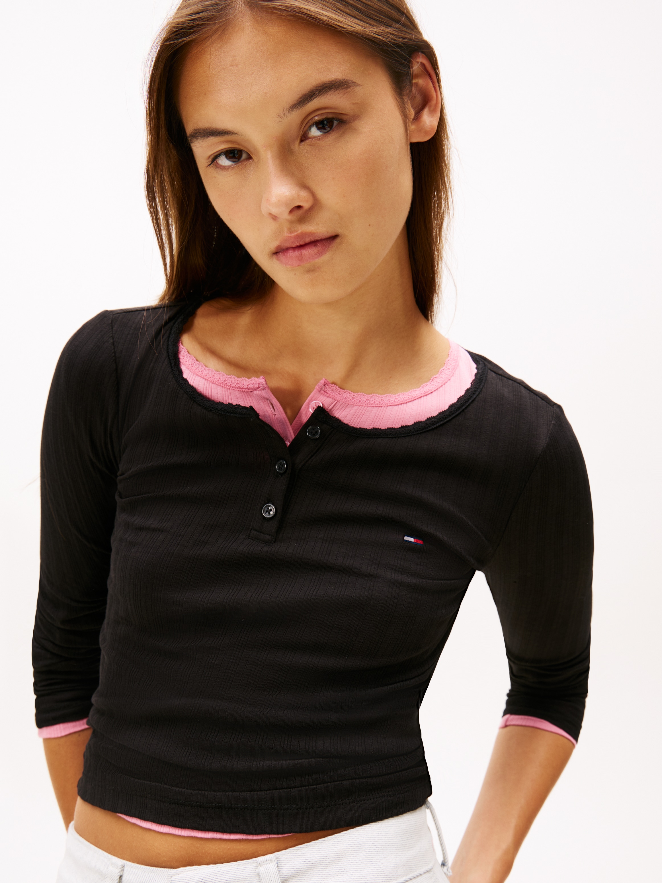 Tommy Jeans Langarmshirt »TJW SLIM SH IRREGULAR RIB LS«, in gerippter Struktur