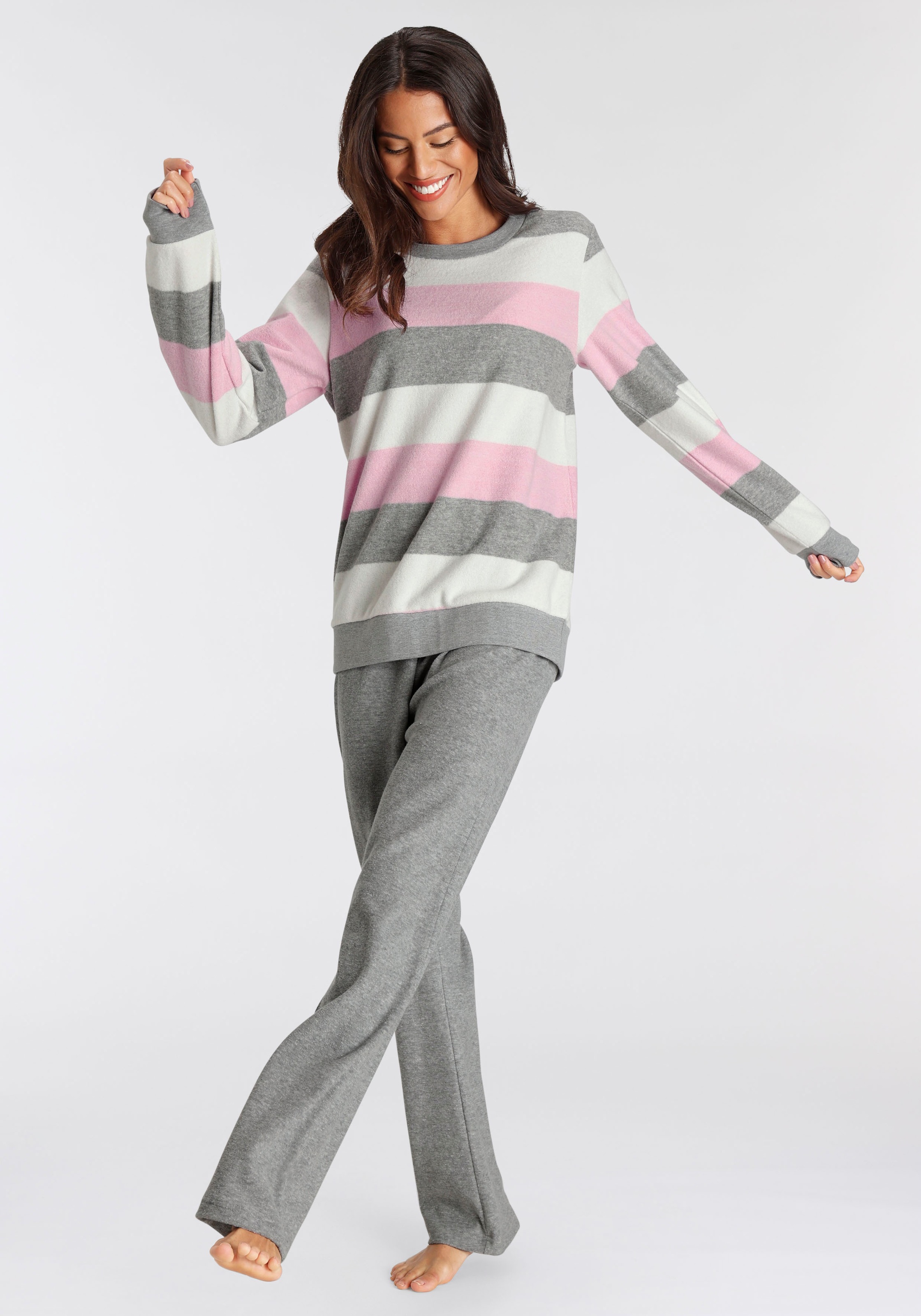 Vivance Dreams Pyjama, (2 tlg.), aus weichem Frottée und mit Colorblock Streifen