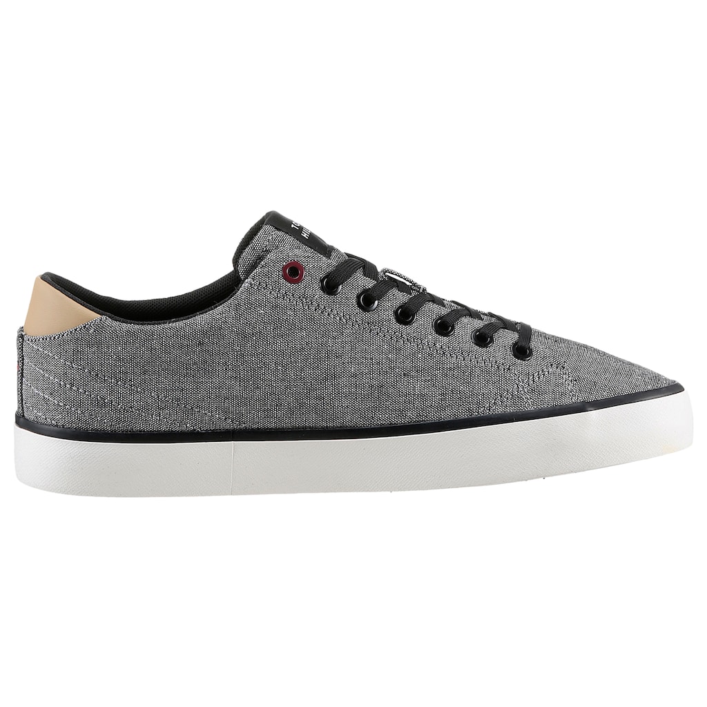 Tommy Hilfiger Sneaker »TH HI VULC LOW CHAMBRAY«, mit Logoschriftzug, Freizeitschuh, Halbschuh, Schnürschuh