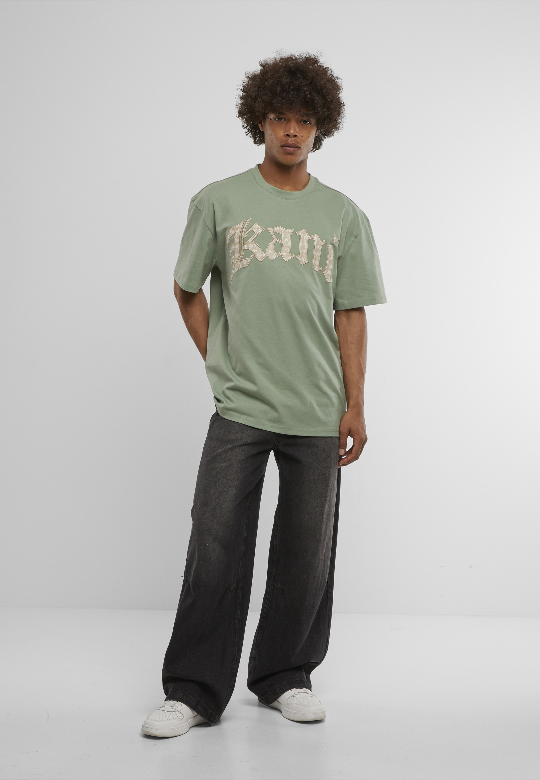 Karl Kani T-Shirt »Karl Kani Kani Paisley Letter T-Shirt« 1 Stk.