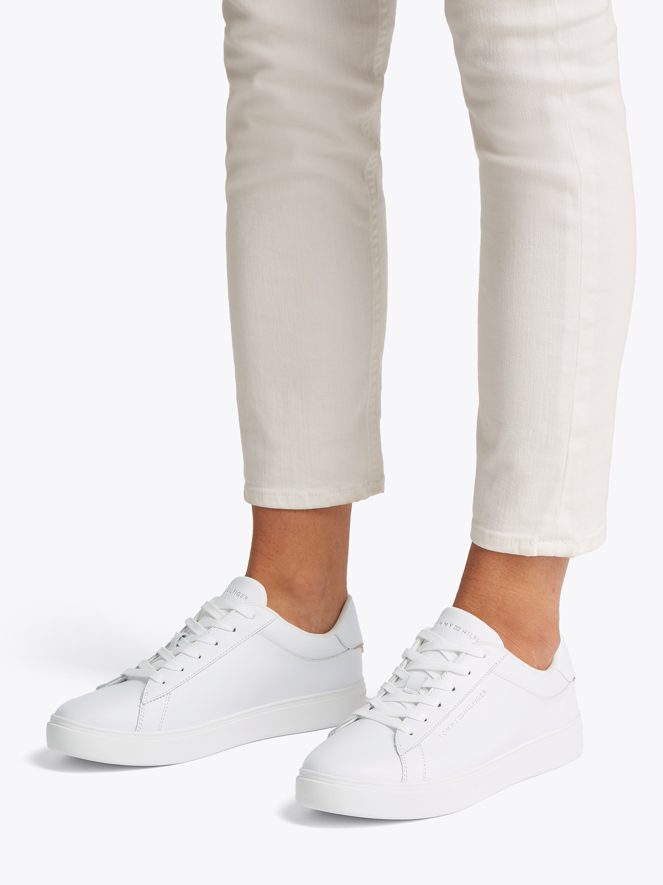 Thumbnail - Tommy Hilfiger "ESSENTIAL COURT SNEAKER", Freizeitschuh, Halbschuh, Schnürschuh mit Logoschriftzug