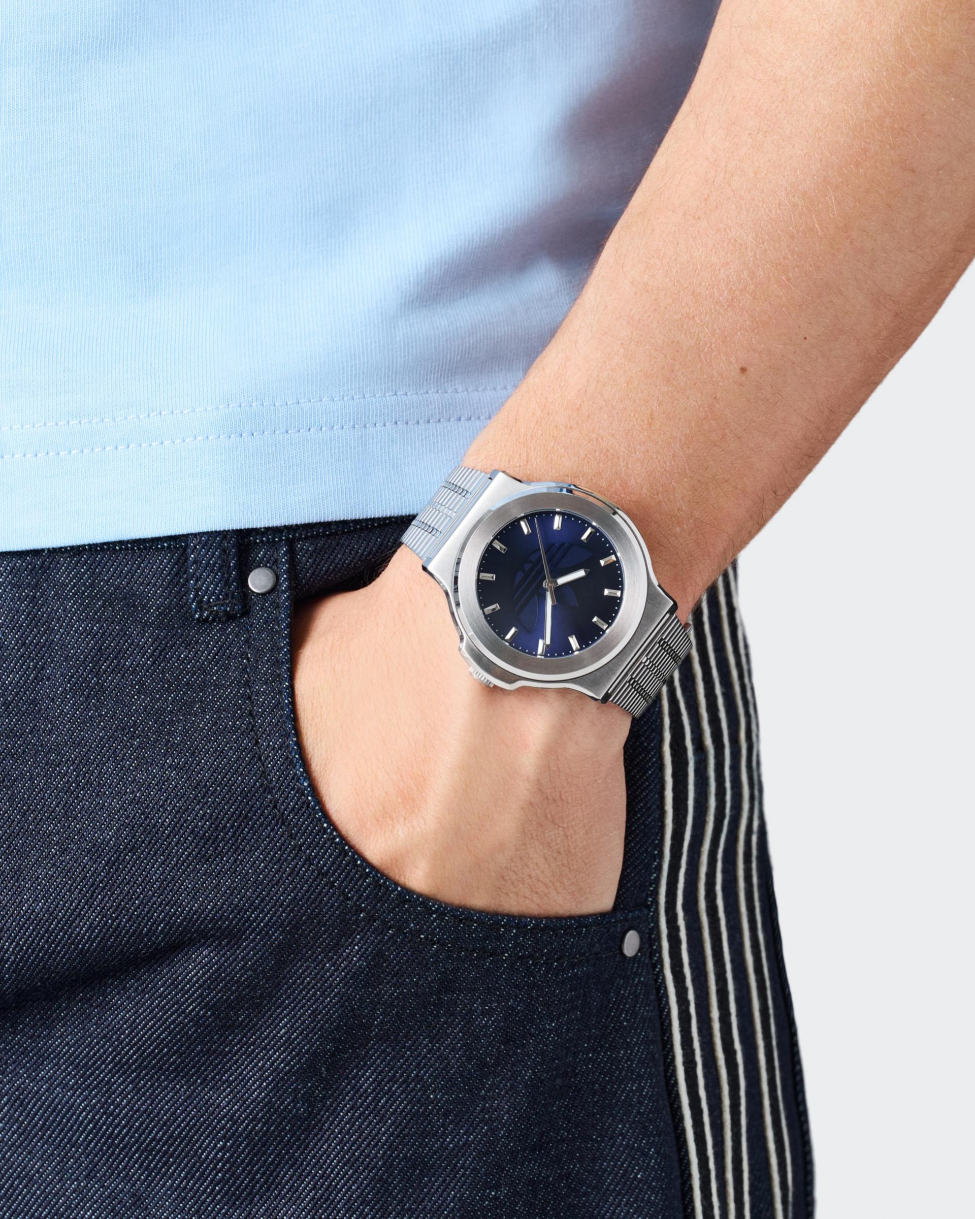 adidas Originals Quarzuhr »EXPRESSION THREE«, Armbanduhr, Herrenuhr, Damenuhr, Edelstahlarmband, Leuchtzeiger