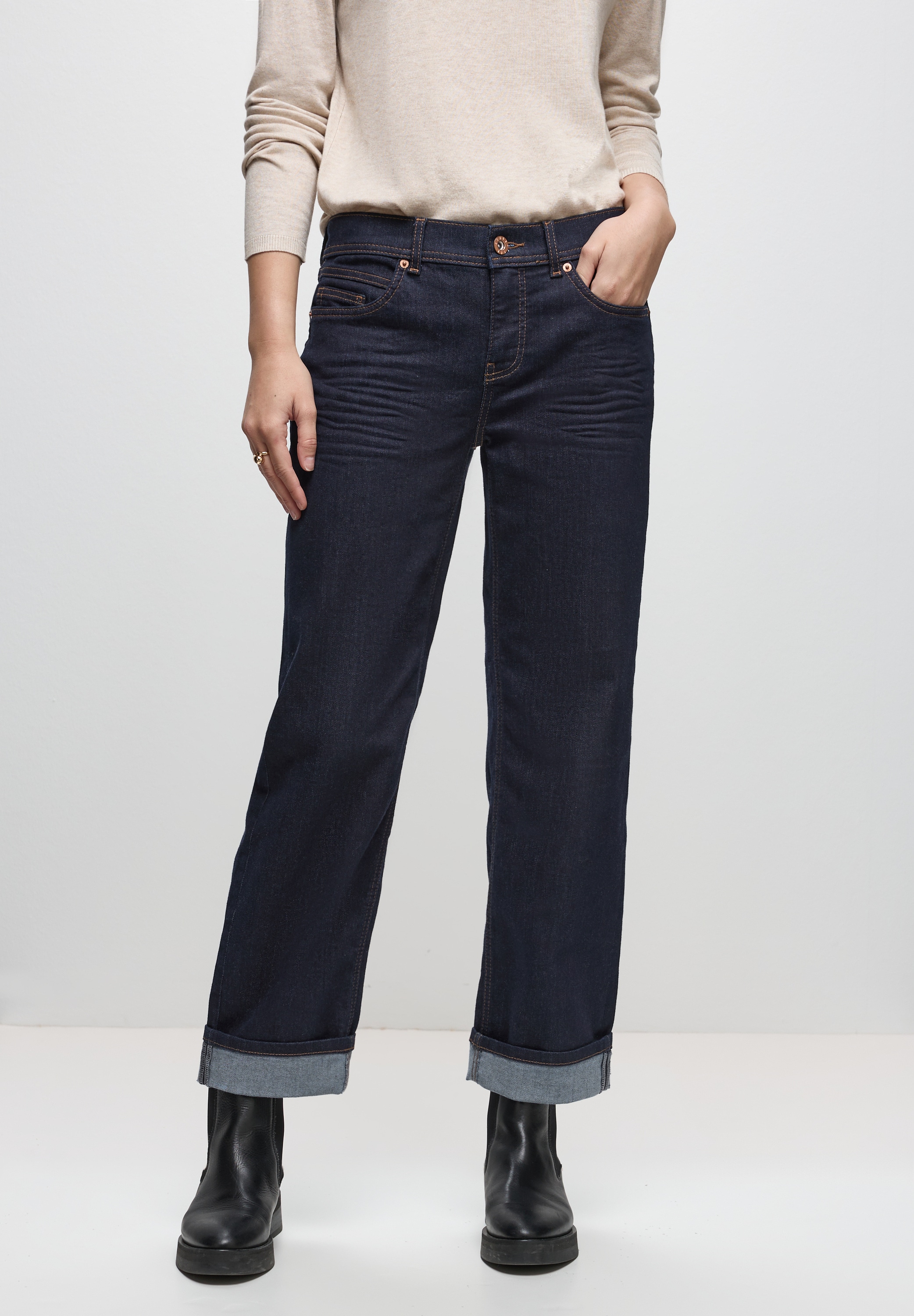 STREET ONE Comfort-fit-Jeans, aus Baumwolle mit Stretchanteil