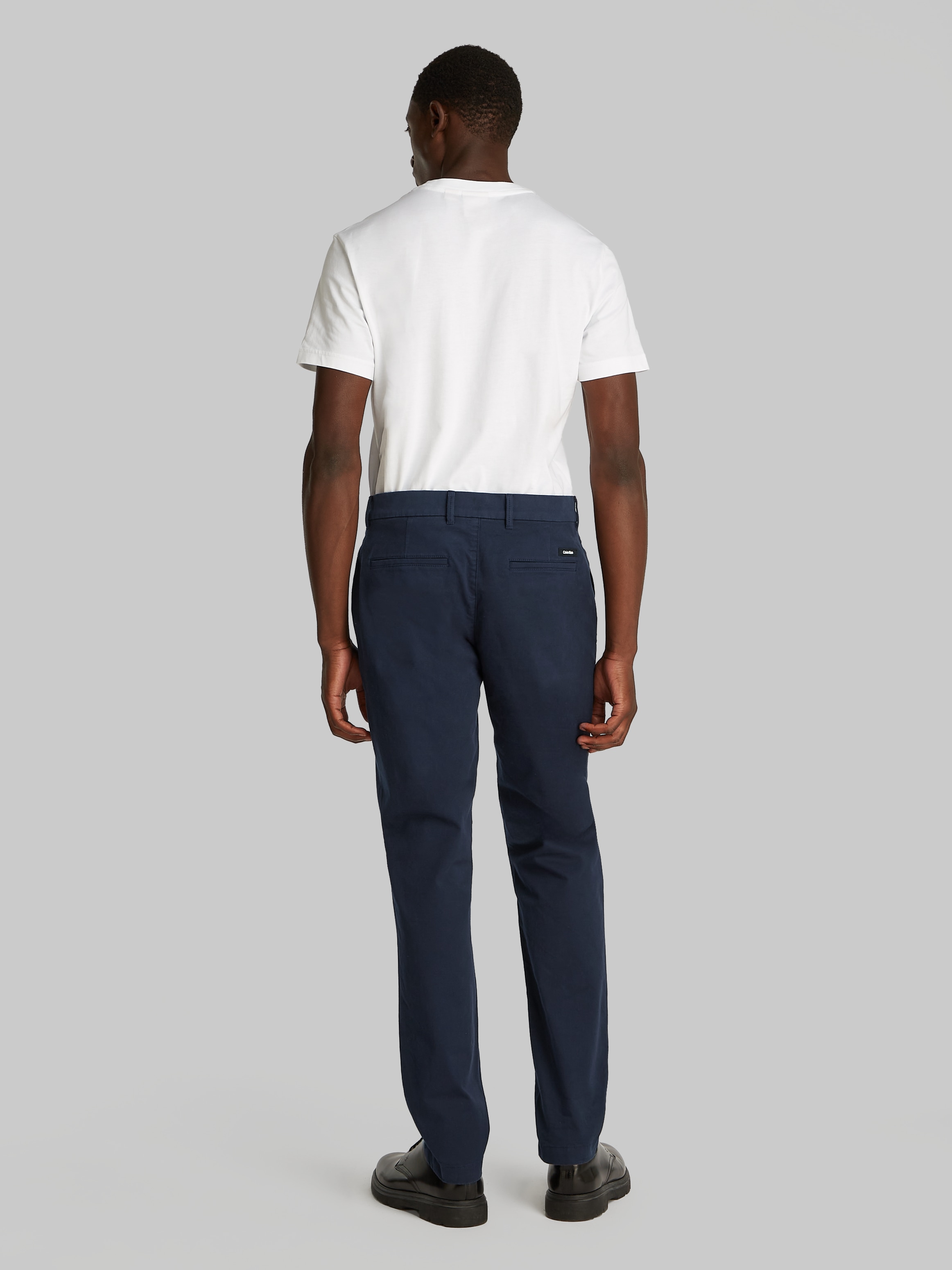 Calvin Klein Chinohose »MODERN TWILL SLIM CHINO«, mit Logoprägung