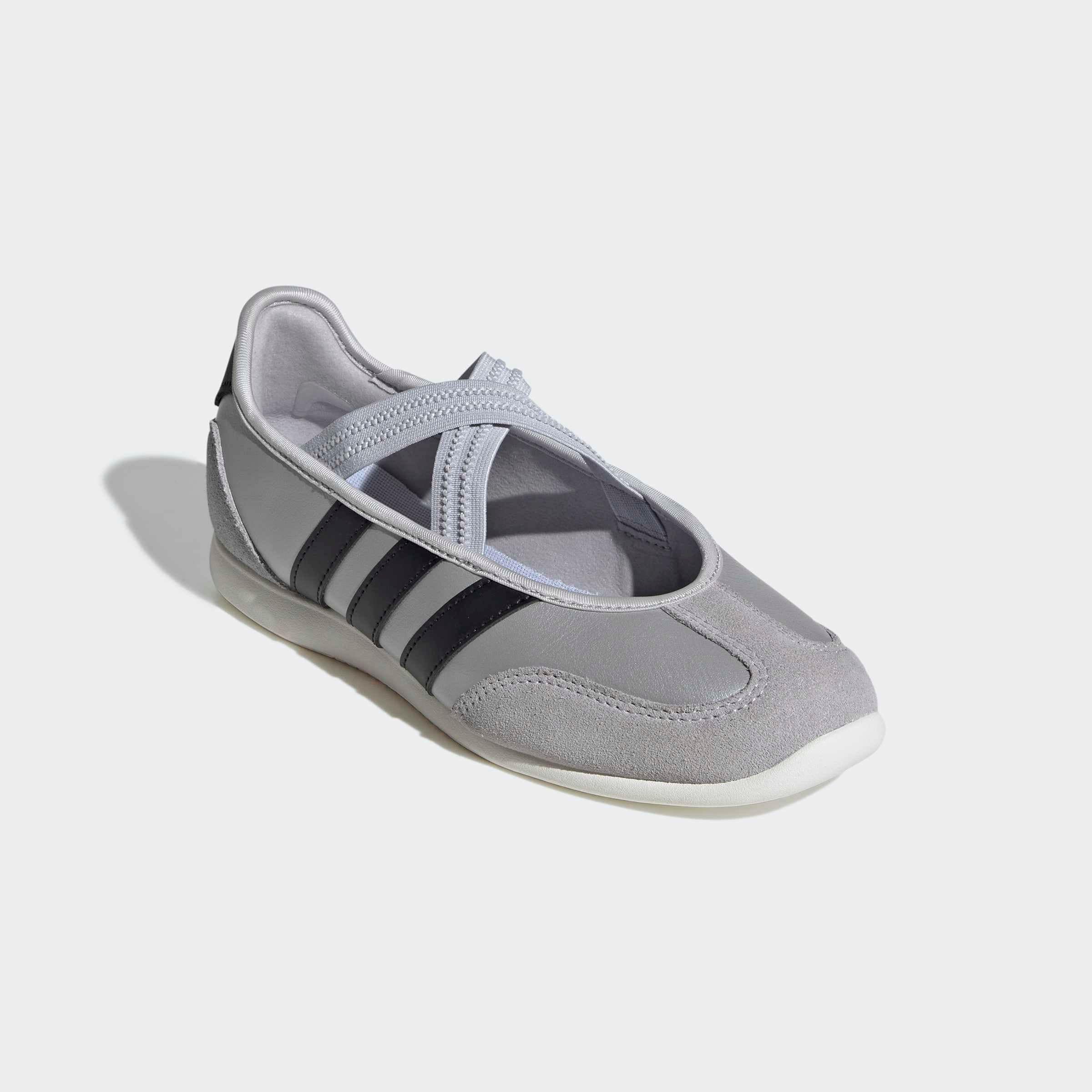 adidas Sportswear Sneaker Ballerinas "BARREDA MARY JANE" inspiriert vom design des adidas samba mary jane