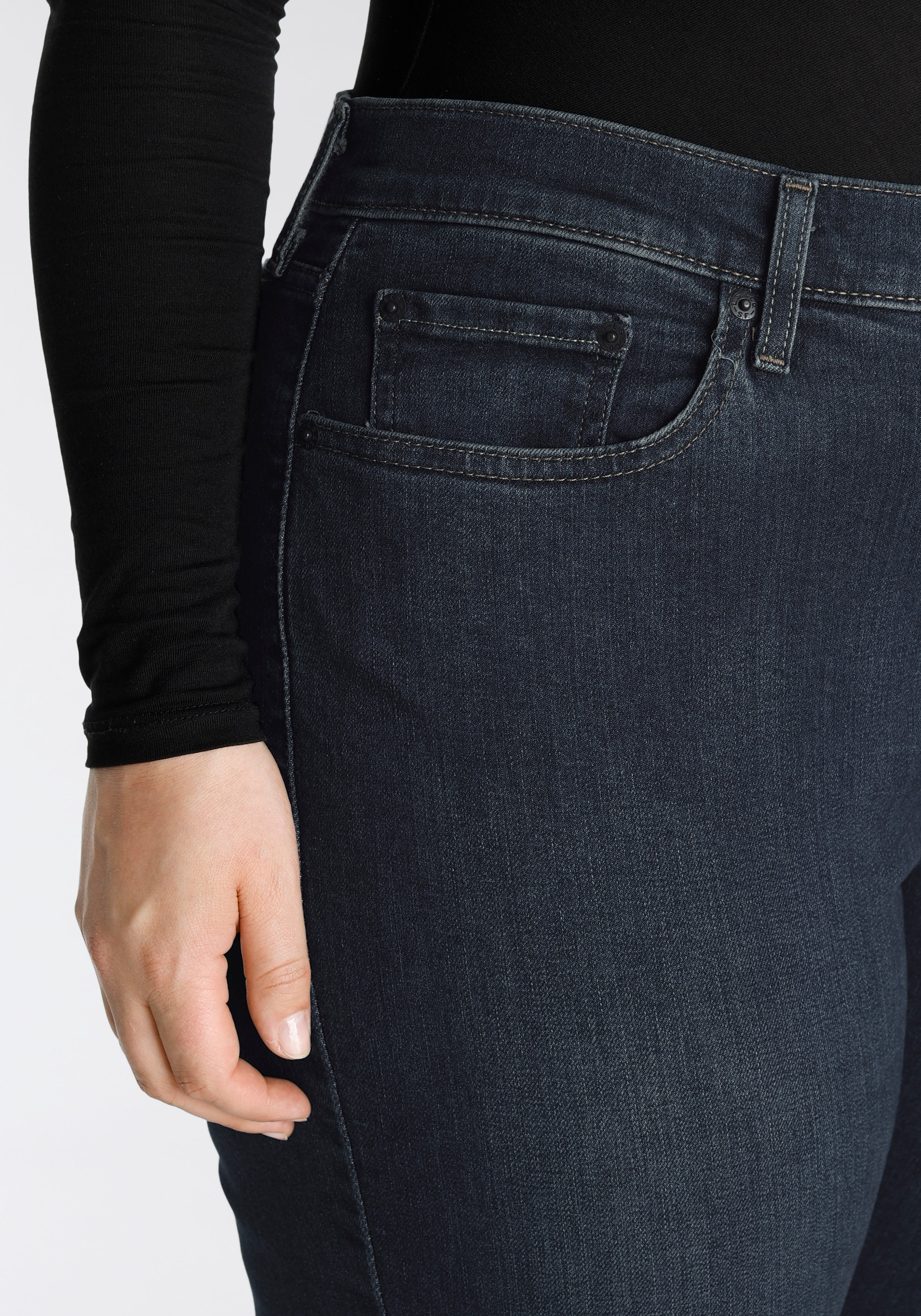 Levi's® Plus Bootcut-Jeans »726 PL HR FLARE«