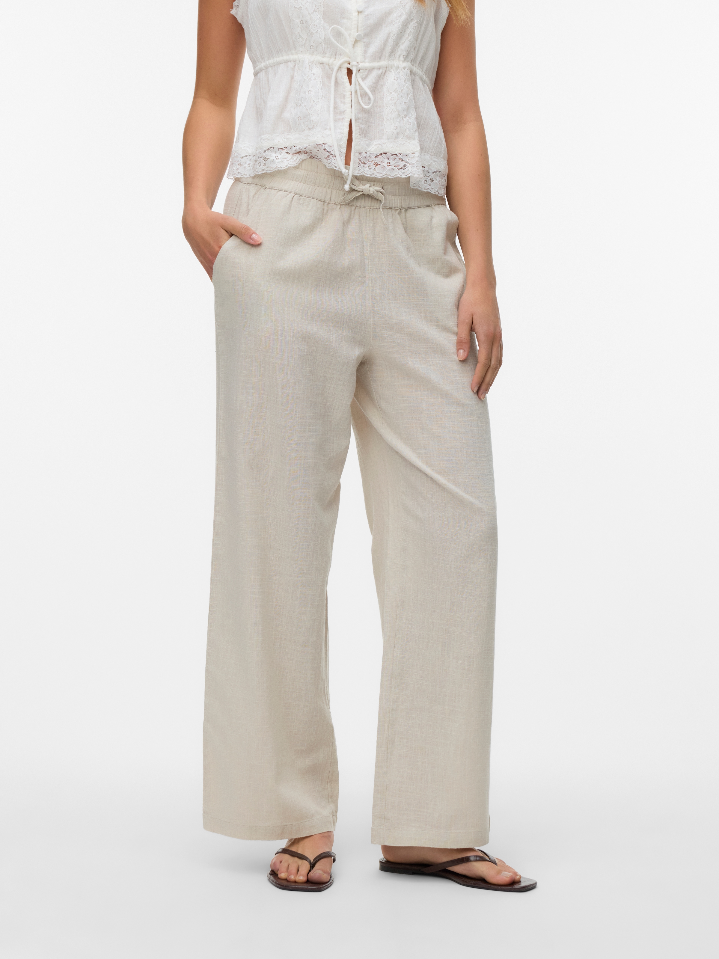 Vero Moda Schlupfhose "VMCAIA MW WIDE PANT WVN NOOS", Sommerhose, mit Leine günstig online kaufen