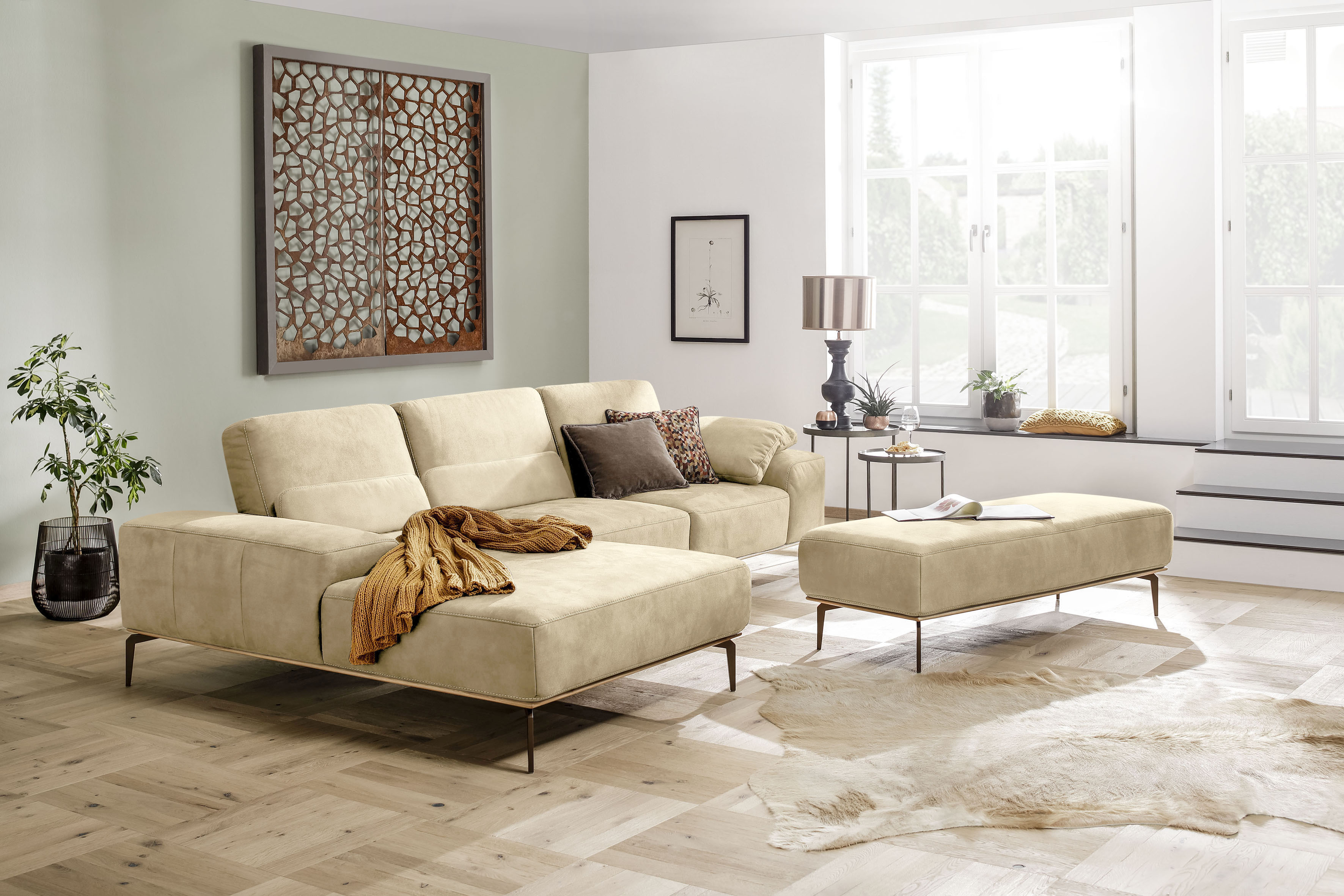 W.SCHILLIG Ecksofa "run, Designsofa mit tollem Sitzkomfort, bequem, L-Form" mit Holzsockel, Füße in Bronze pulverbeschichtet, Breite 319 cm