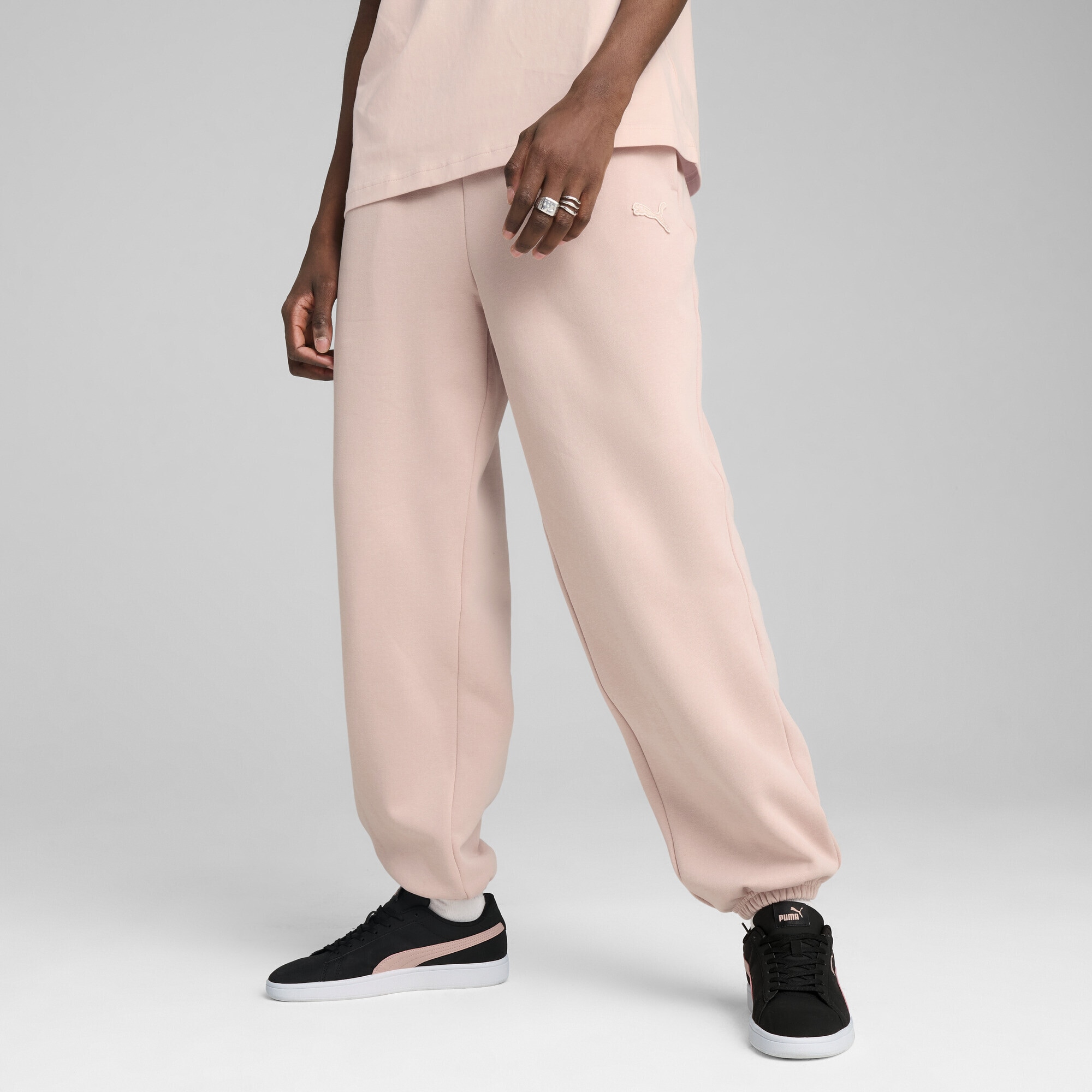 PUMA Sporthose »Essentials Elevated Jogginghose Erwachsene«