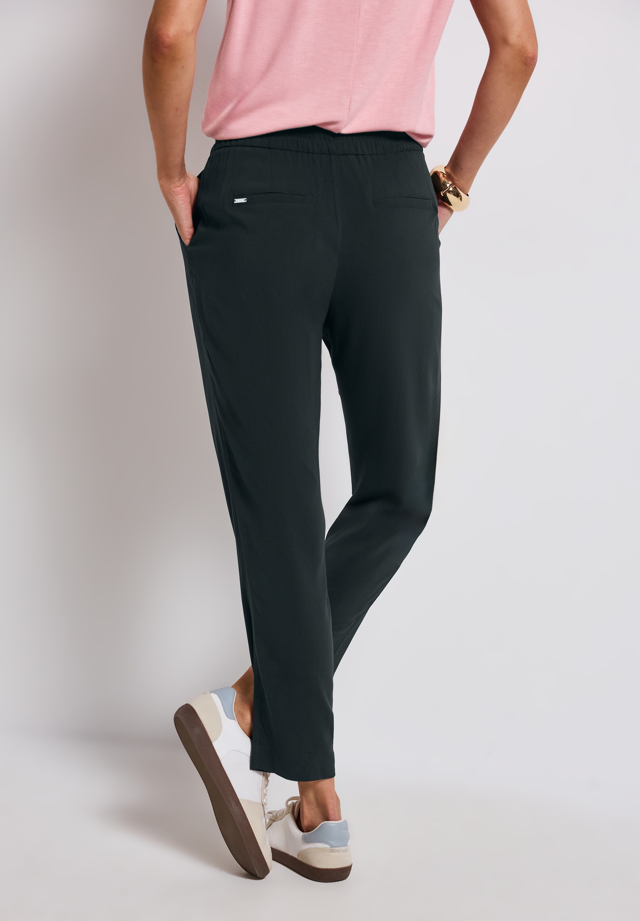 STREET ONE Stoffhose, mit seitlichen Einschubtaschen günstig online kaufen