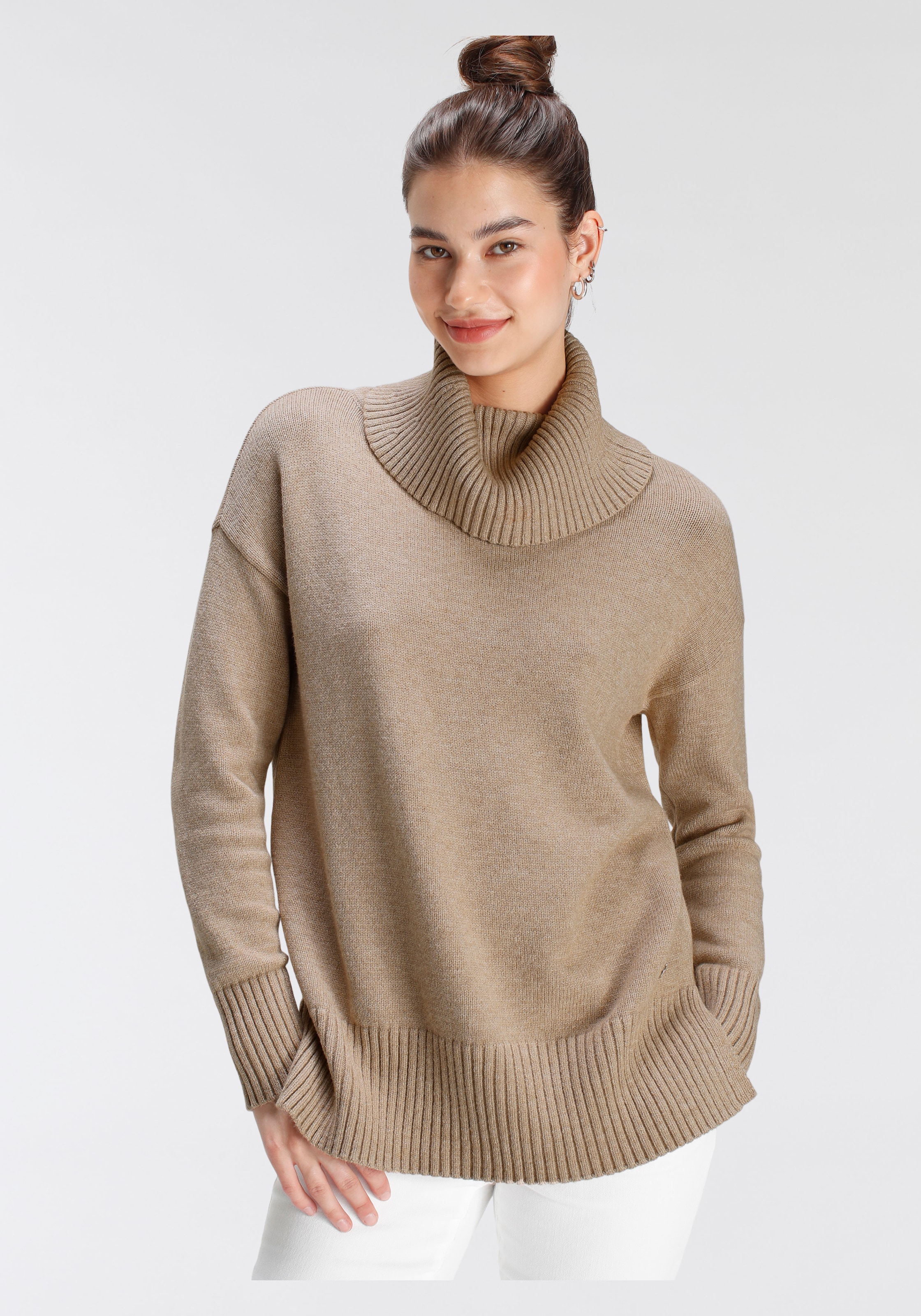 Tamaris Rollkragenpullover in lässiger Form mit seitlichen Schlitzen günstig online kaufen