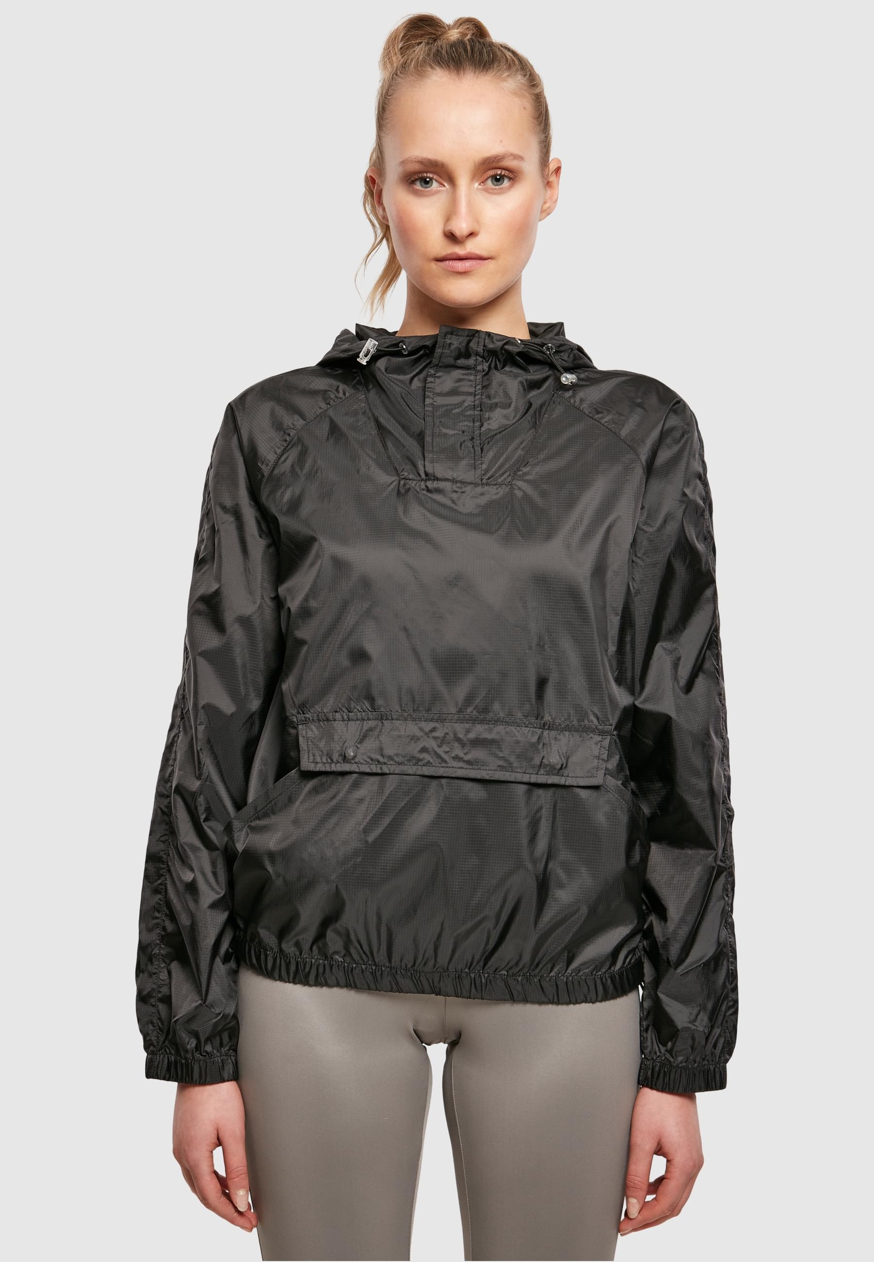 URBAN CLASSICS Allwetterjacke »Urban Classics Damen Ladies Transparent Light Pull Over Jacket«, (1 St.), mit Kapuze