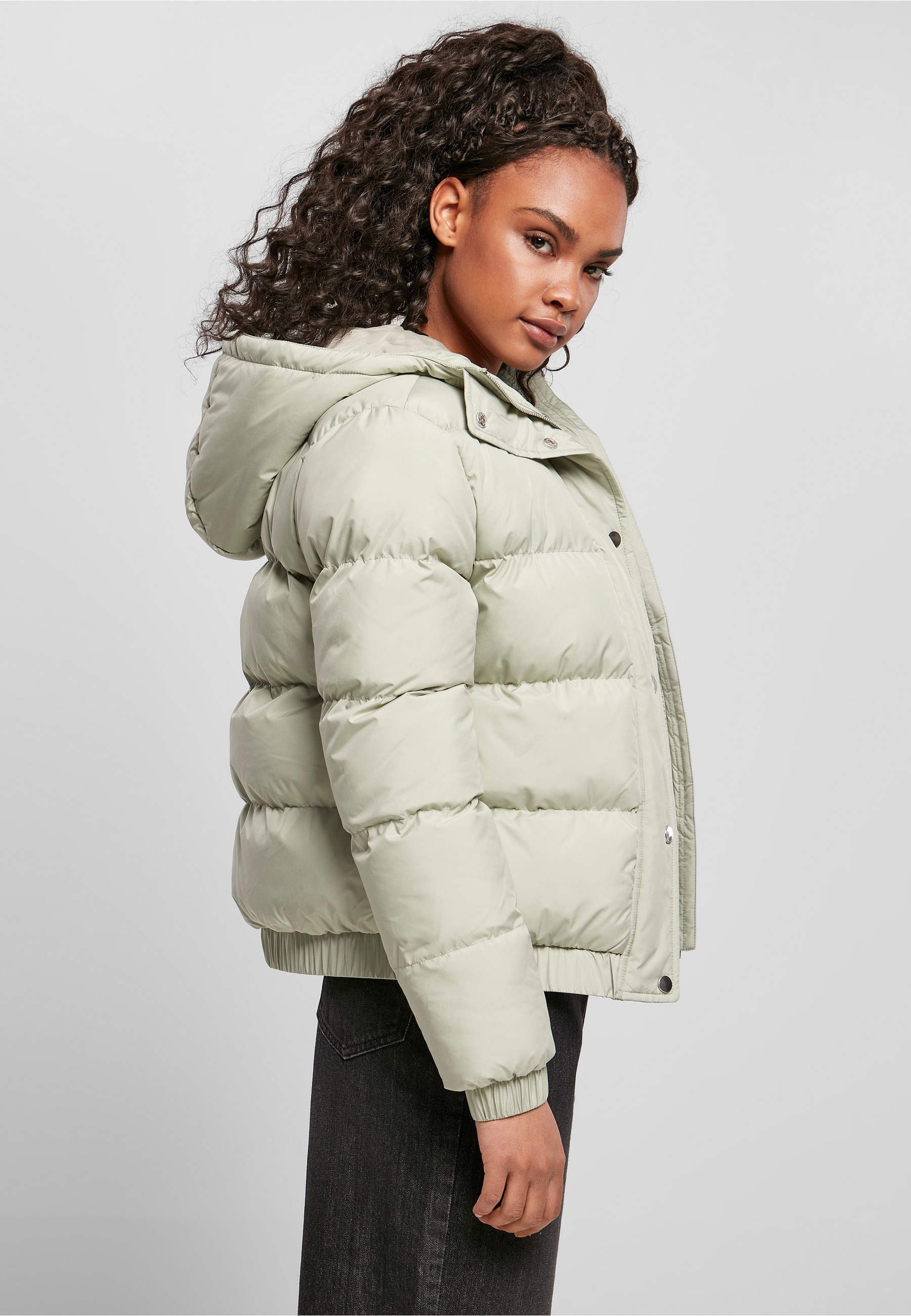 URBAN CLASSICS Winterjacke »Urban Classics Damen Ladies Hooded Puffer Jacket« 1 Stk. tlg. mit Kapuze