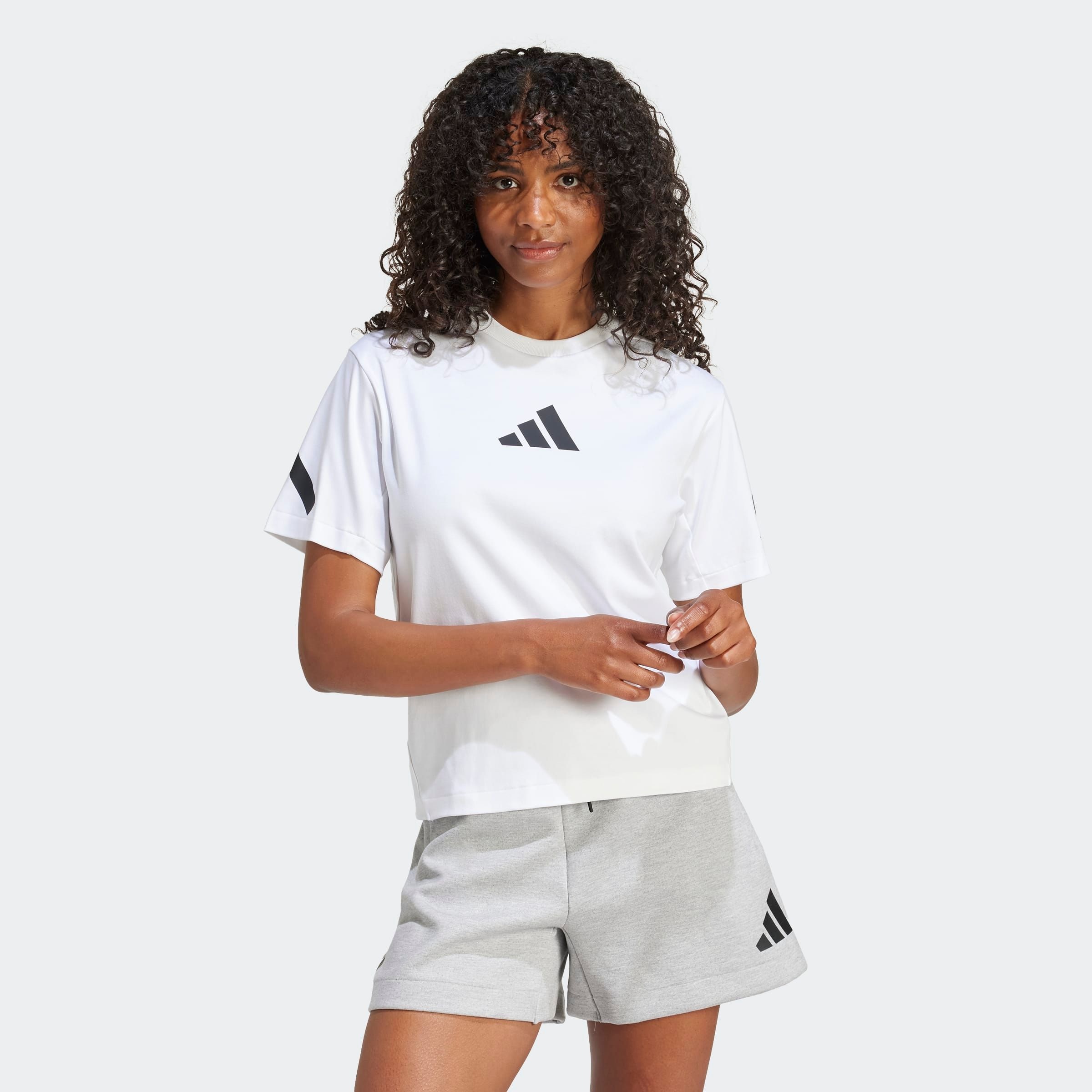adidas Sportswear T-Shirt "W Z.N.E. TEE" für Erwachsene, mit Rundhalsausschnitt, ohne Verschluss, aus Baumwolle