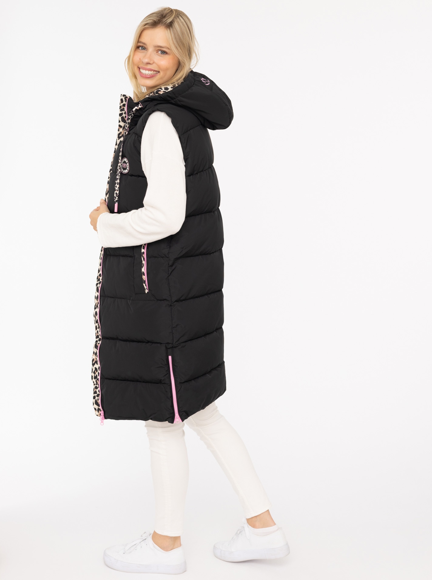 Zwillingsherz Steppweste »"Wild Hearts"«, Leo-Muster, Taschen seitlich, modisch, Doppel-Zipper, extra lang