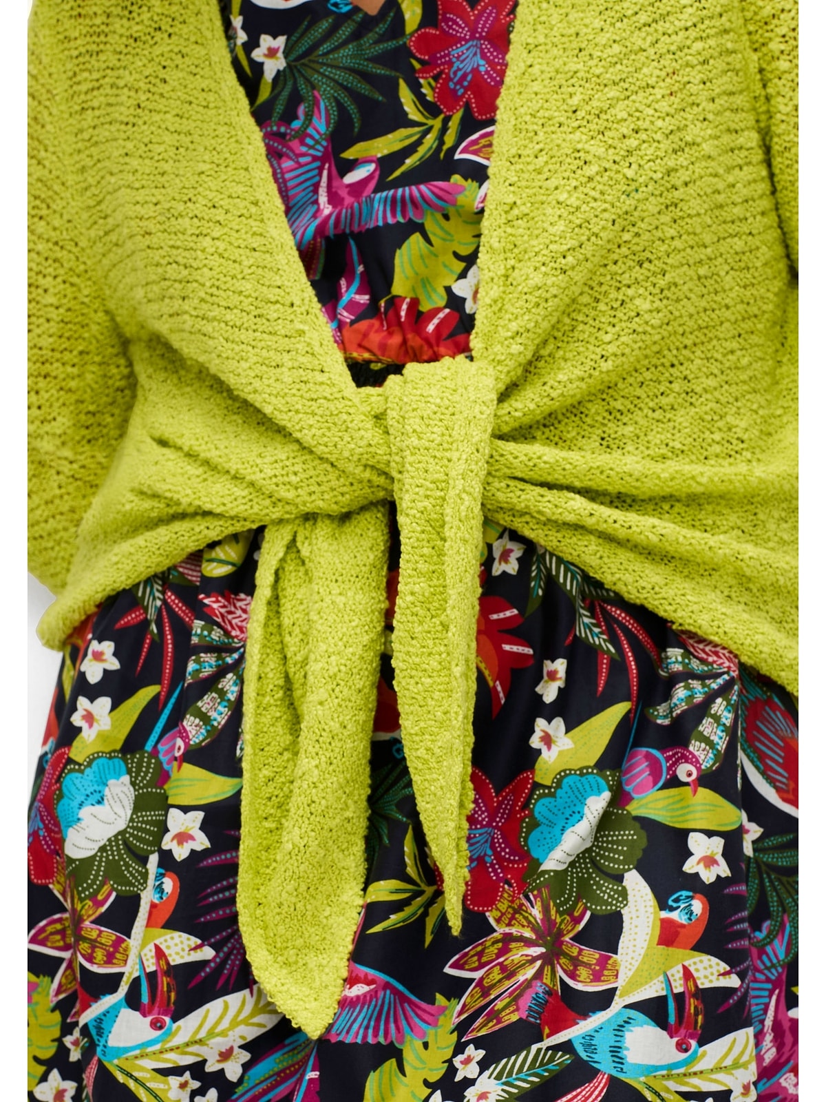 sheego by Joe Browns Strickjacke »Große Größen«, im Häkel-Look, mit zipfeligem Saum